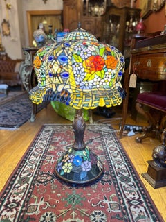 Vintage Art Nouveau Style Tiffany & Co Inspired Stained Glass Table Lamp