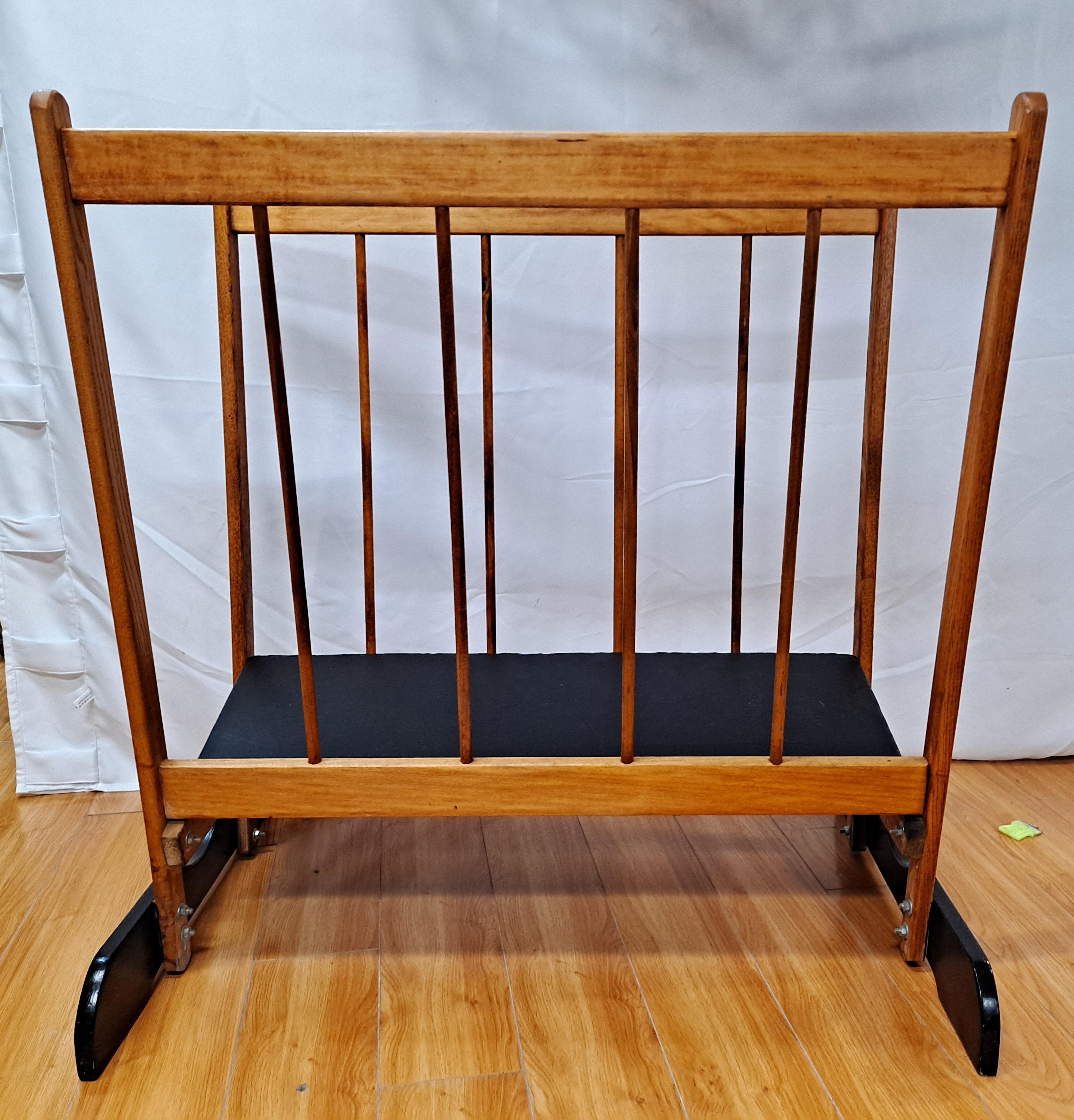 Vintage Art Storage Rack  In Good Condition For Sale In San Francisco, CA