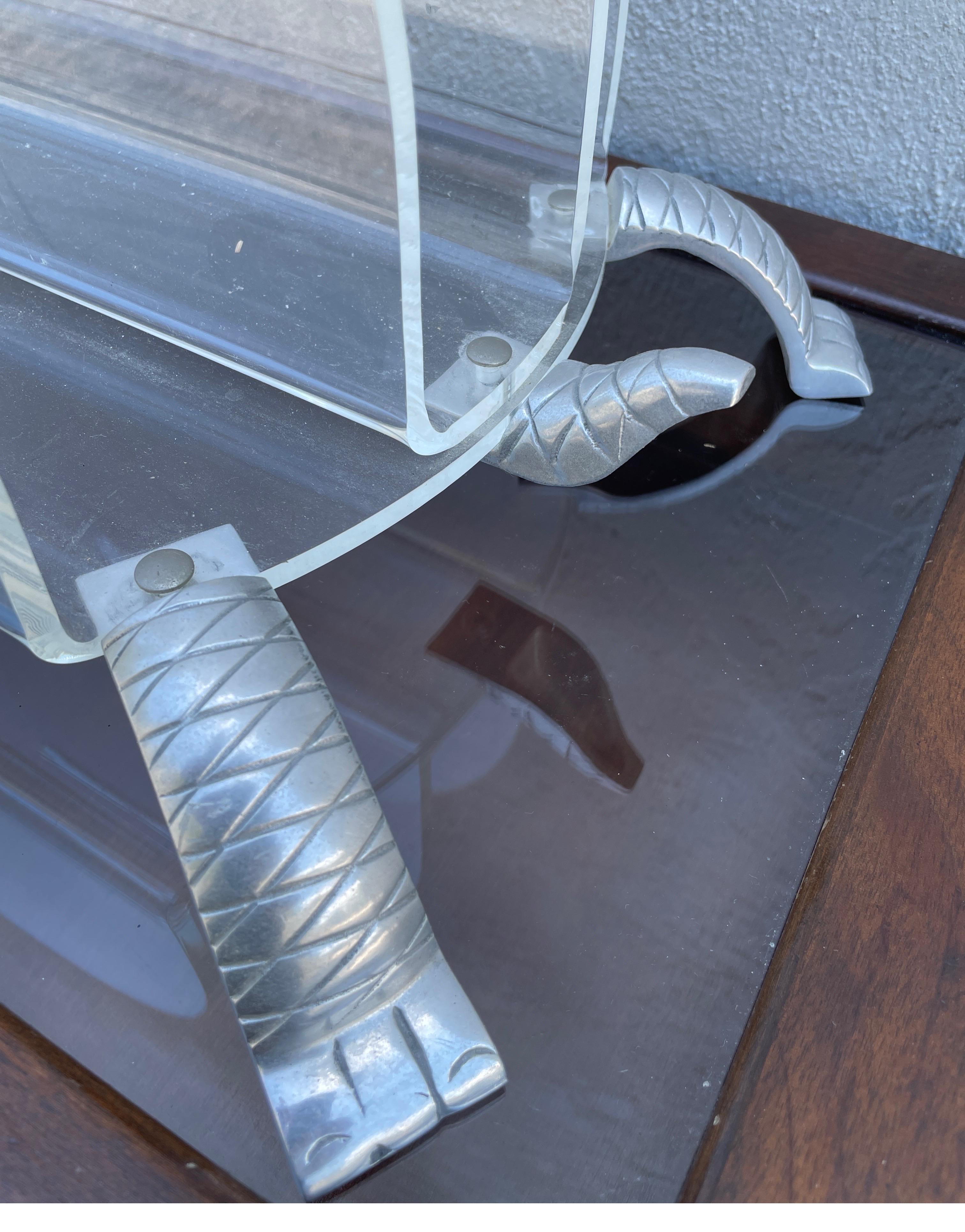 Vintage Arthur Court Acrylic Turtle Magazine Holder For Sale 1