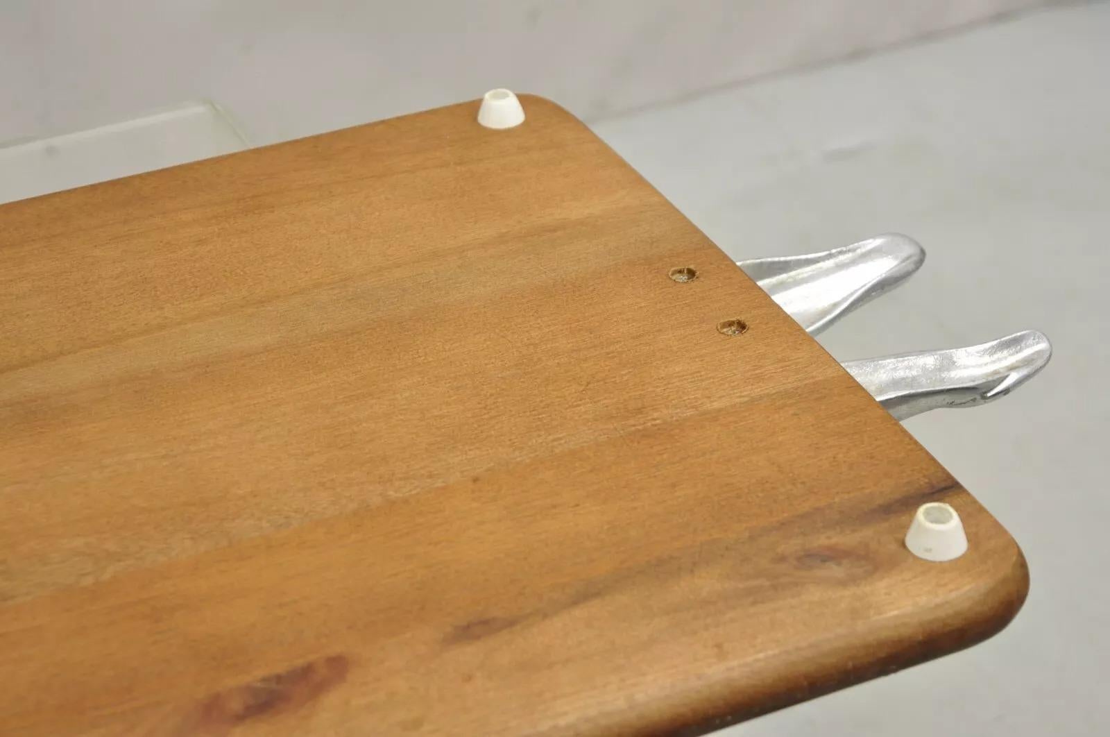 Tabla para cortar quesos vintage Arthur Court Conejito de aluminio fundido y madera de teca en venta 2
