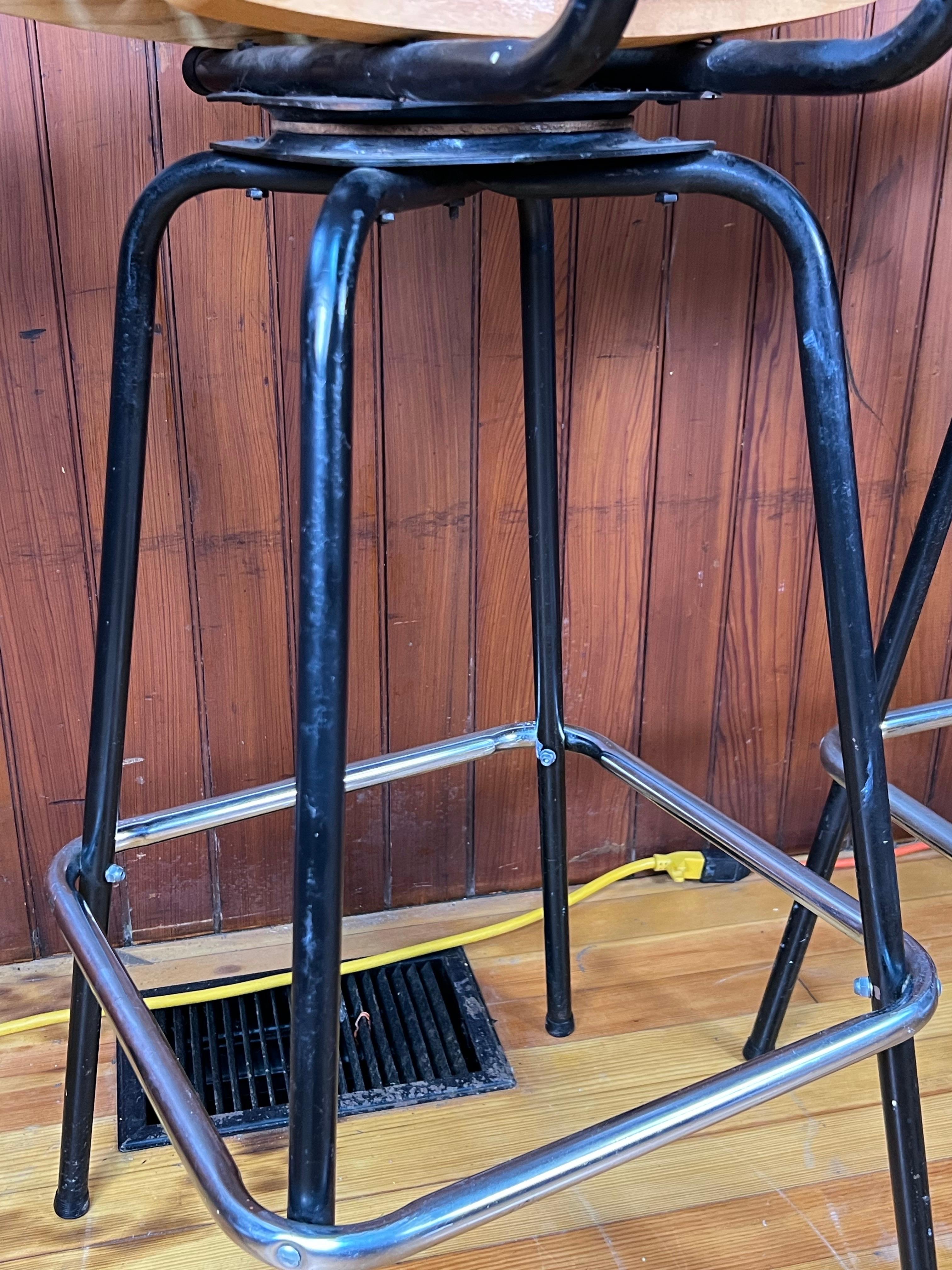 Vintage Arthur Umanoff Style Swivel Slat Bar Stools - Set of 4 For Sale 3