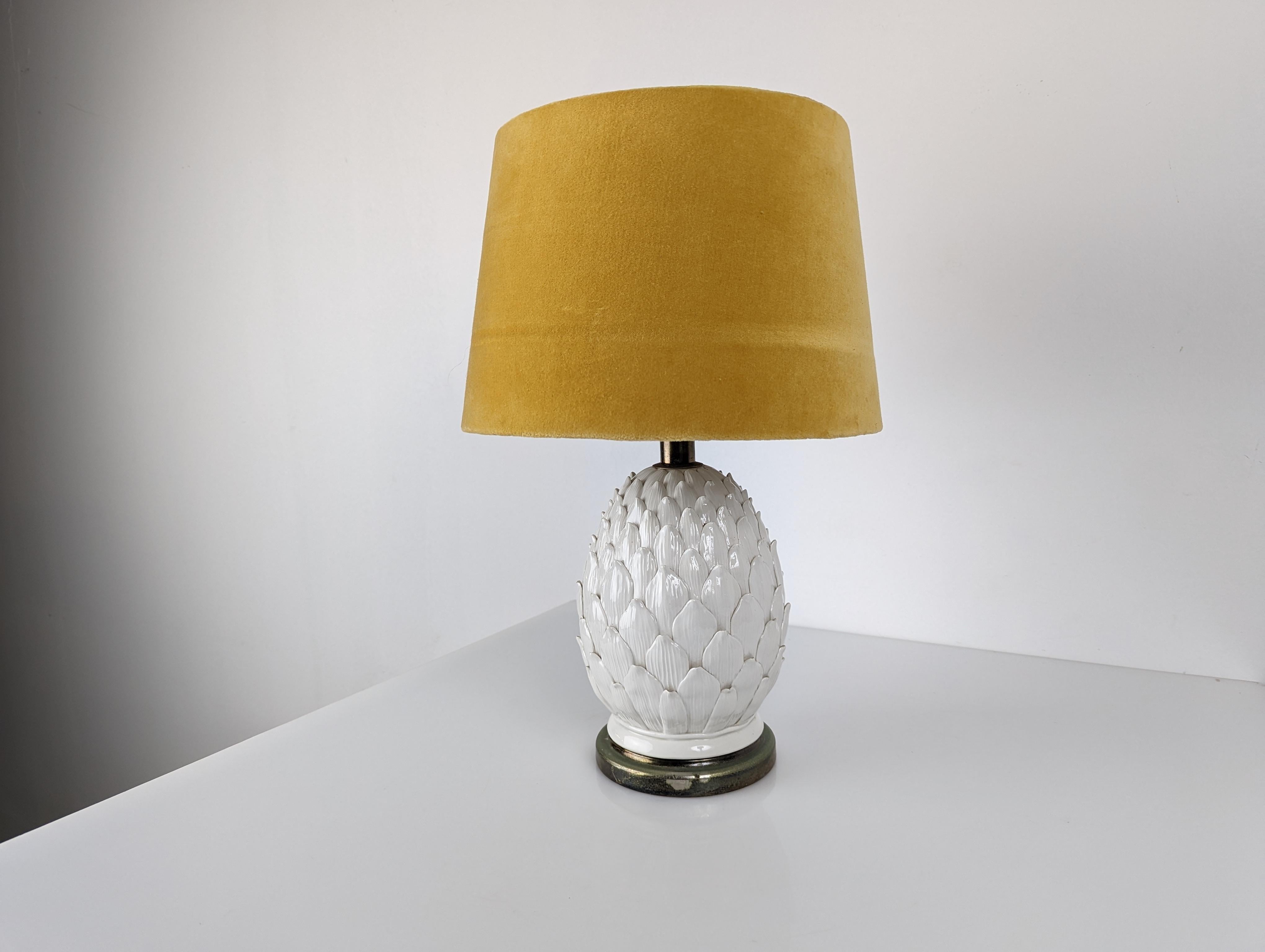 artichoke table lamp