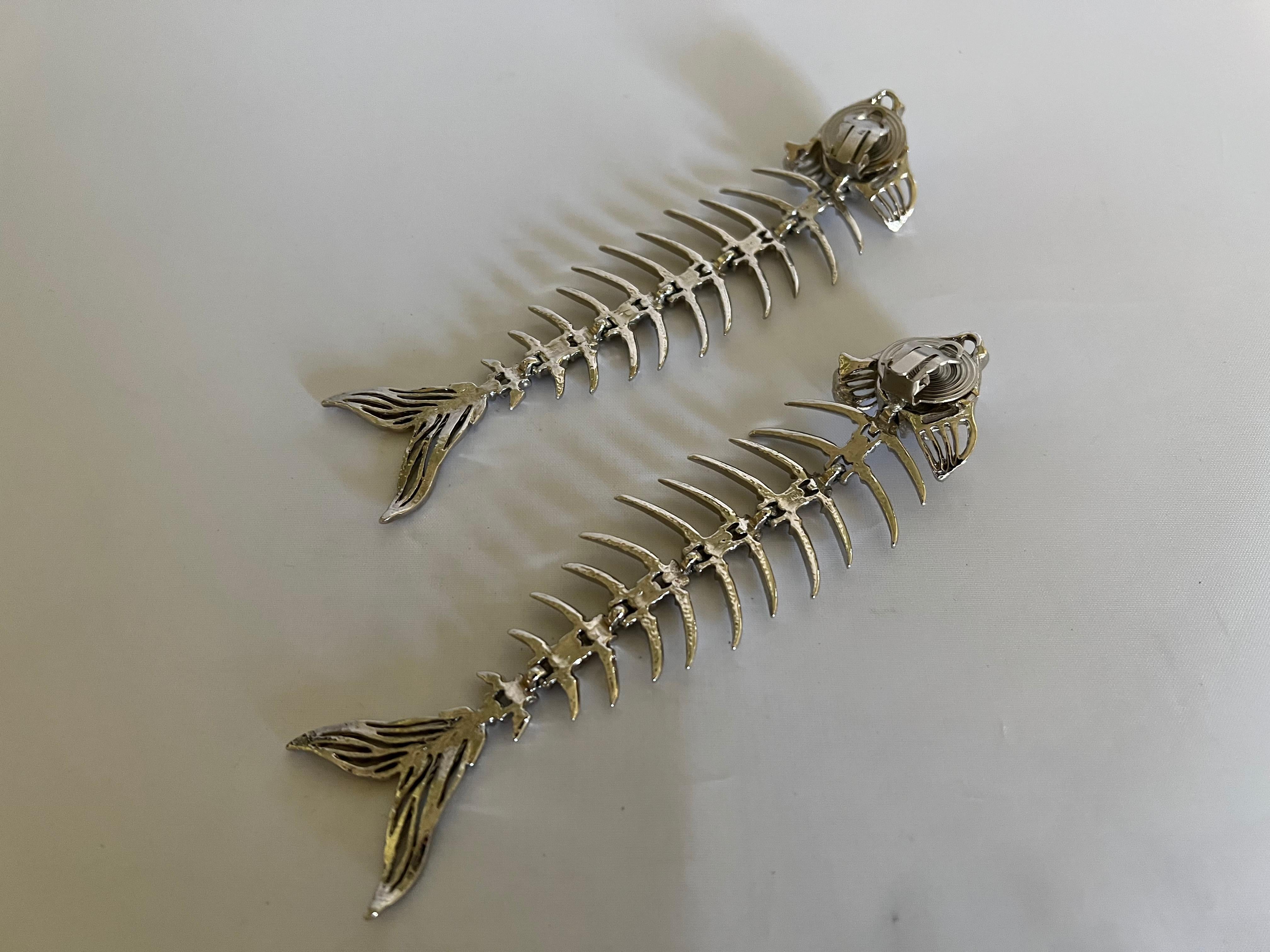 Contemporary Vintage Articulated Silver-tone French Fish Earrings