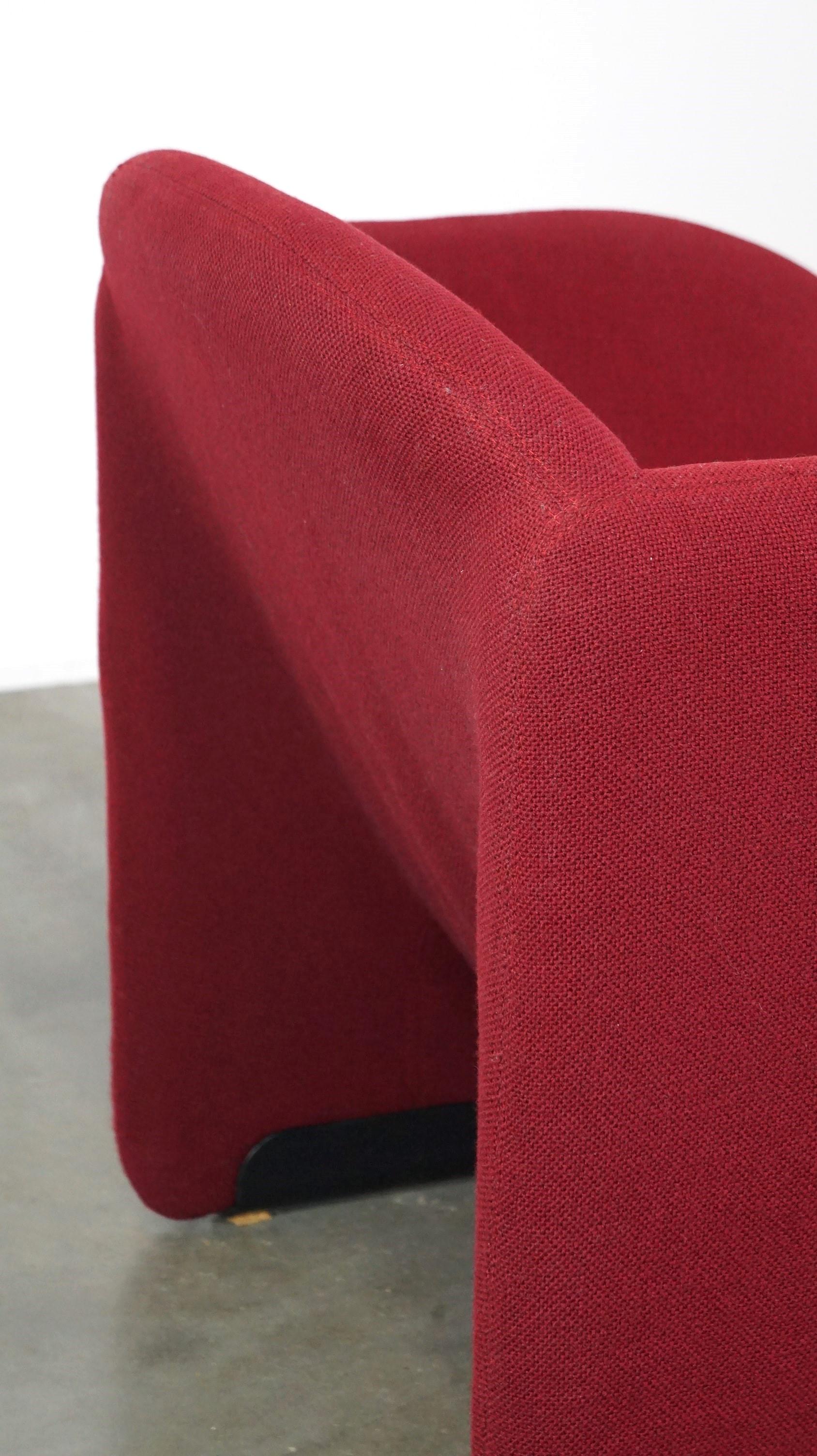 Poltrona Vintage Artifort Design modello Ben in robusto tessuto rosso in vendita 4