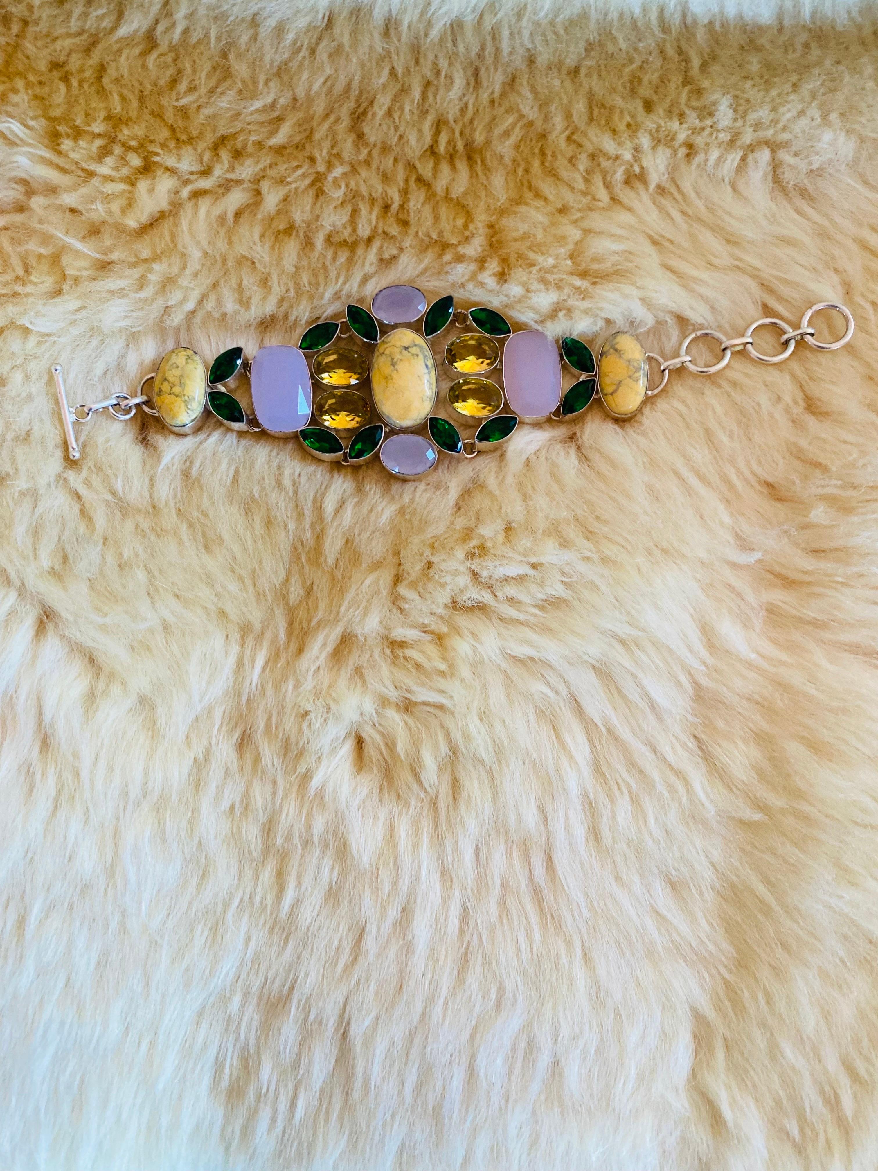 Ottone Bracciale artigianale vintage in argento 925 con pietre semipreziose 1970s in vendita