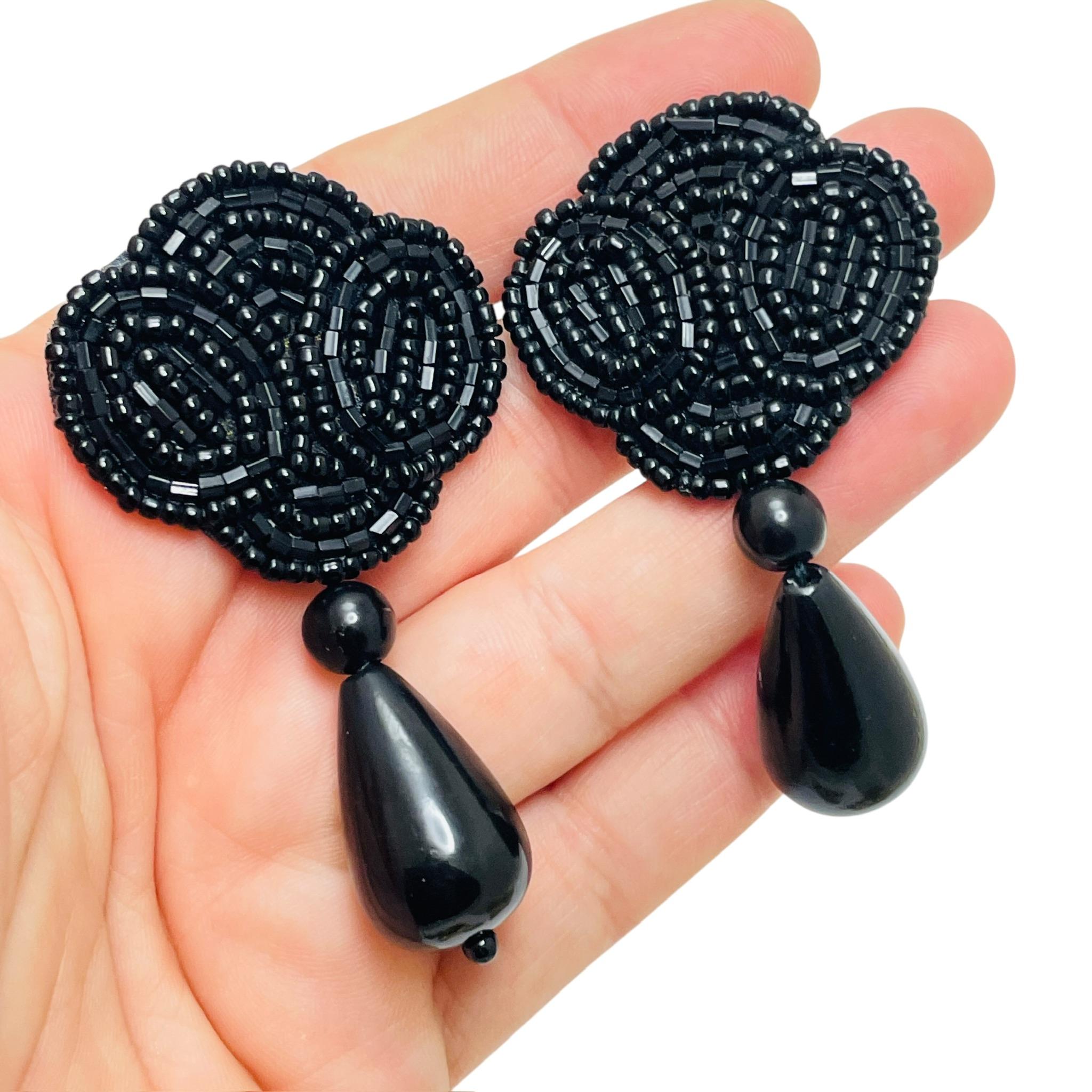 Women's Vintage artisan black dangle clip on earrings For Sale