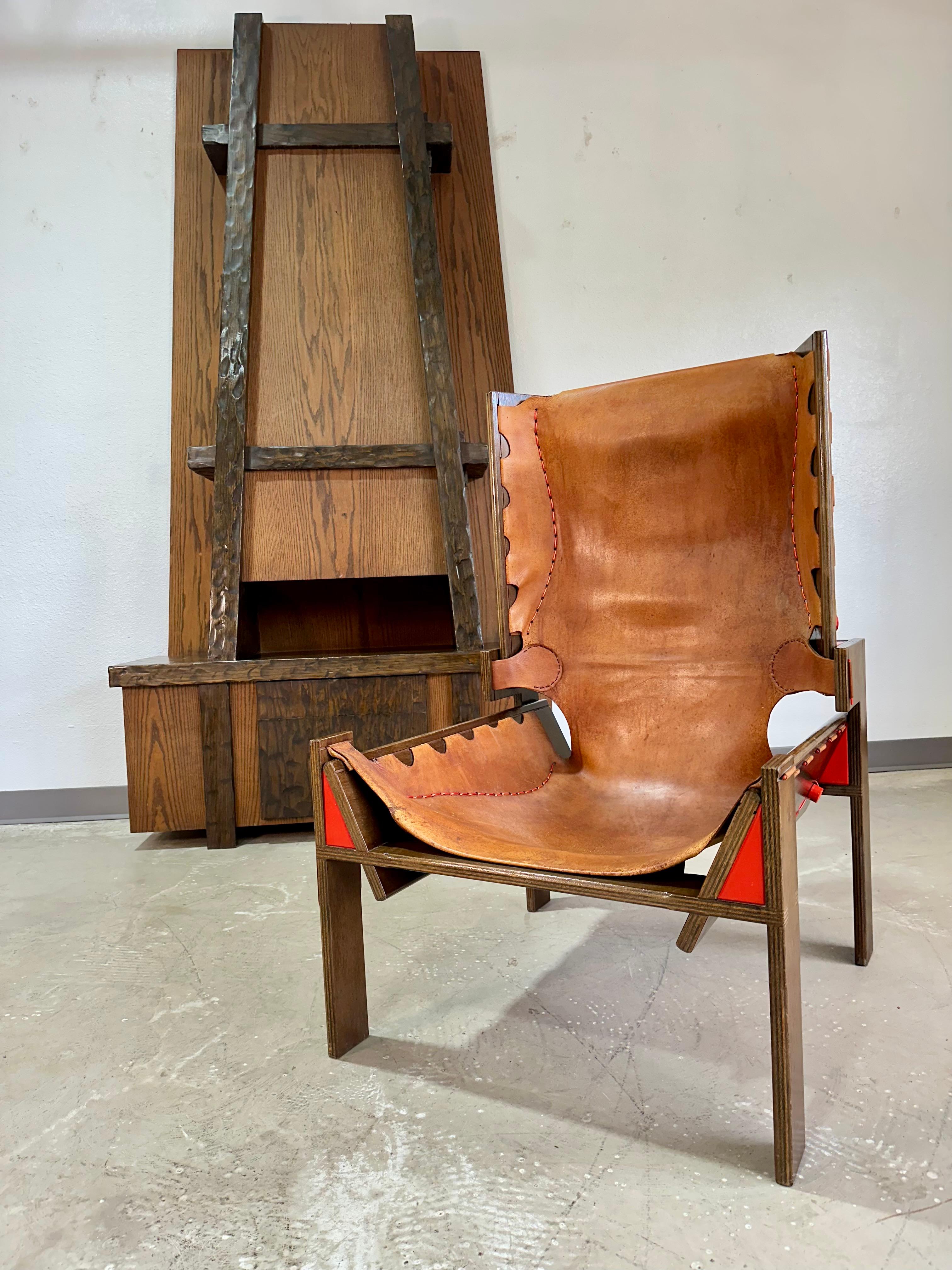 Vintage Artisan Sperrholz und Leder Unterschlupf Stuhl (Moderne der Mitte des Jahrhunderts) im Angebot
