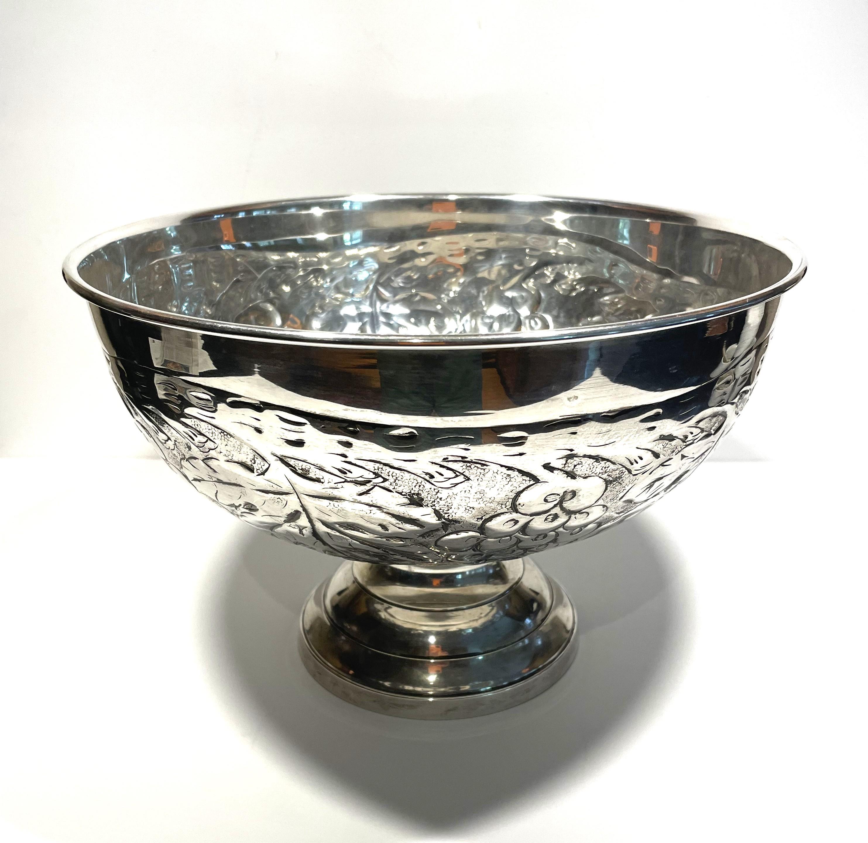 Vintage Artisanal Silver Urn For Sale 5