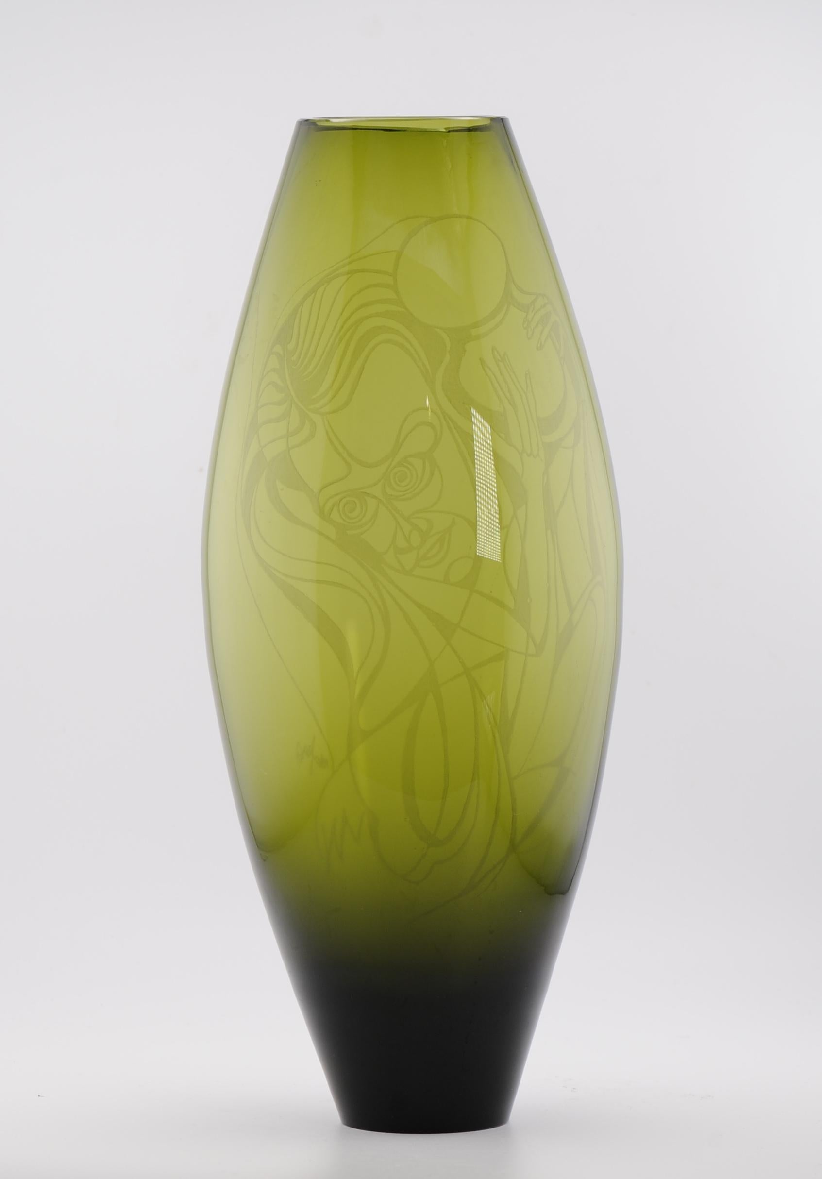 Vintage-Künstlerglas, orangefarbenes Glas, graviert mit weiblicher Figur, signiert von Künstlerin im Angebot 4