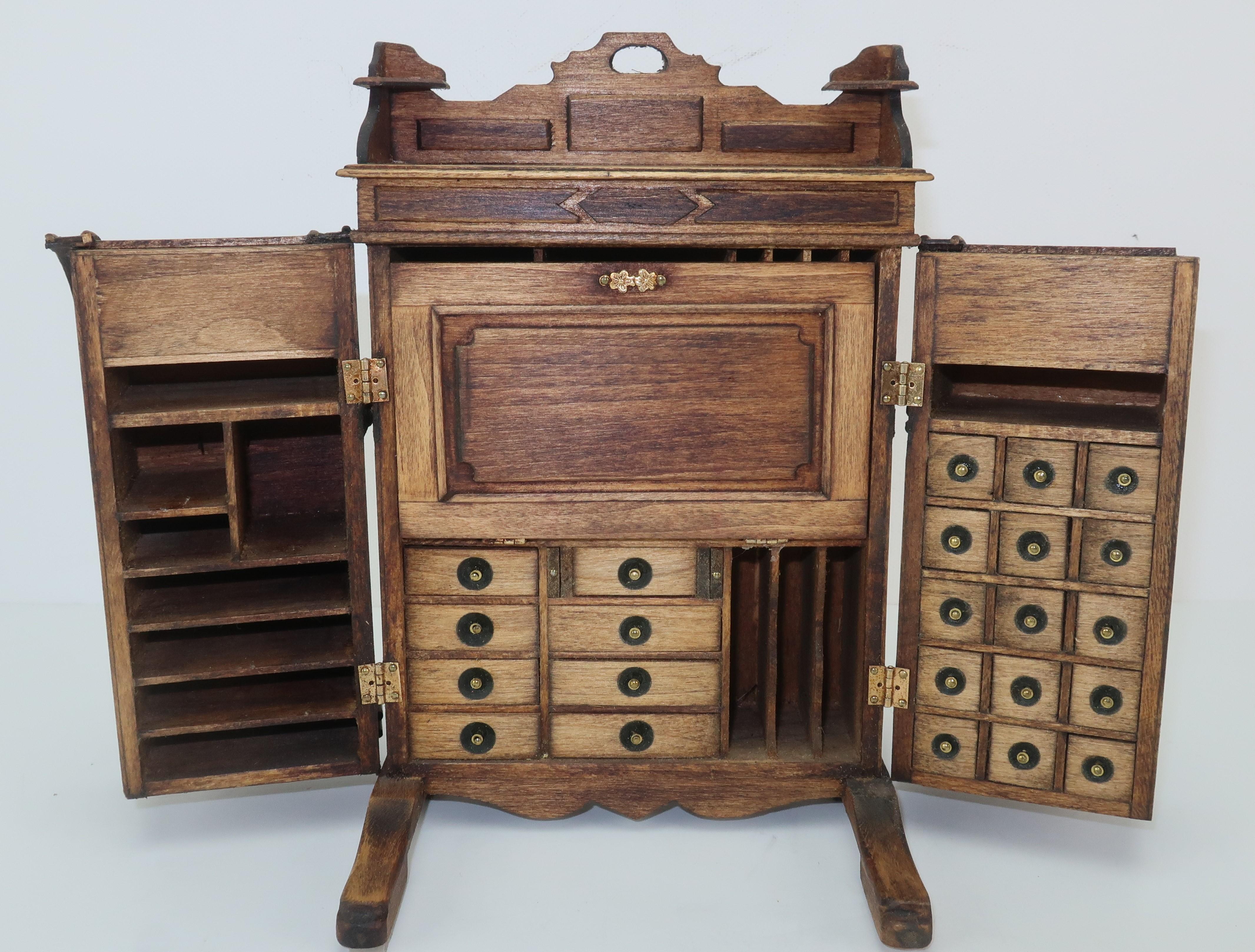 Vintage Artist Made Miniature Victorian Wooton Desk 2