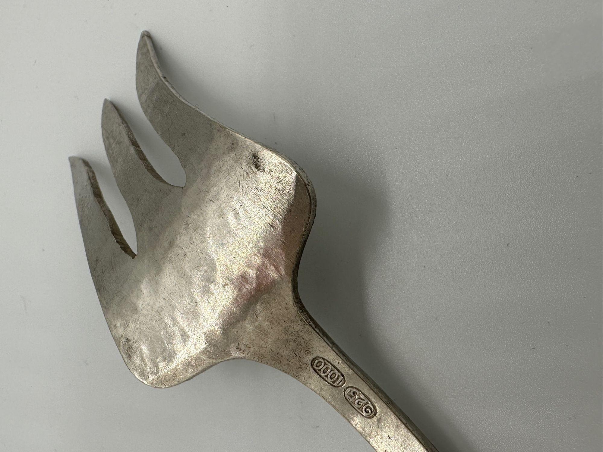 20ième siècle Fourchette de service à poisson Vintage Art of Craft en vente