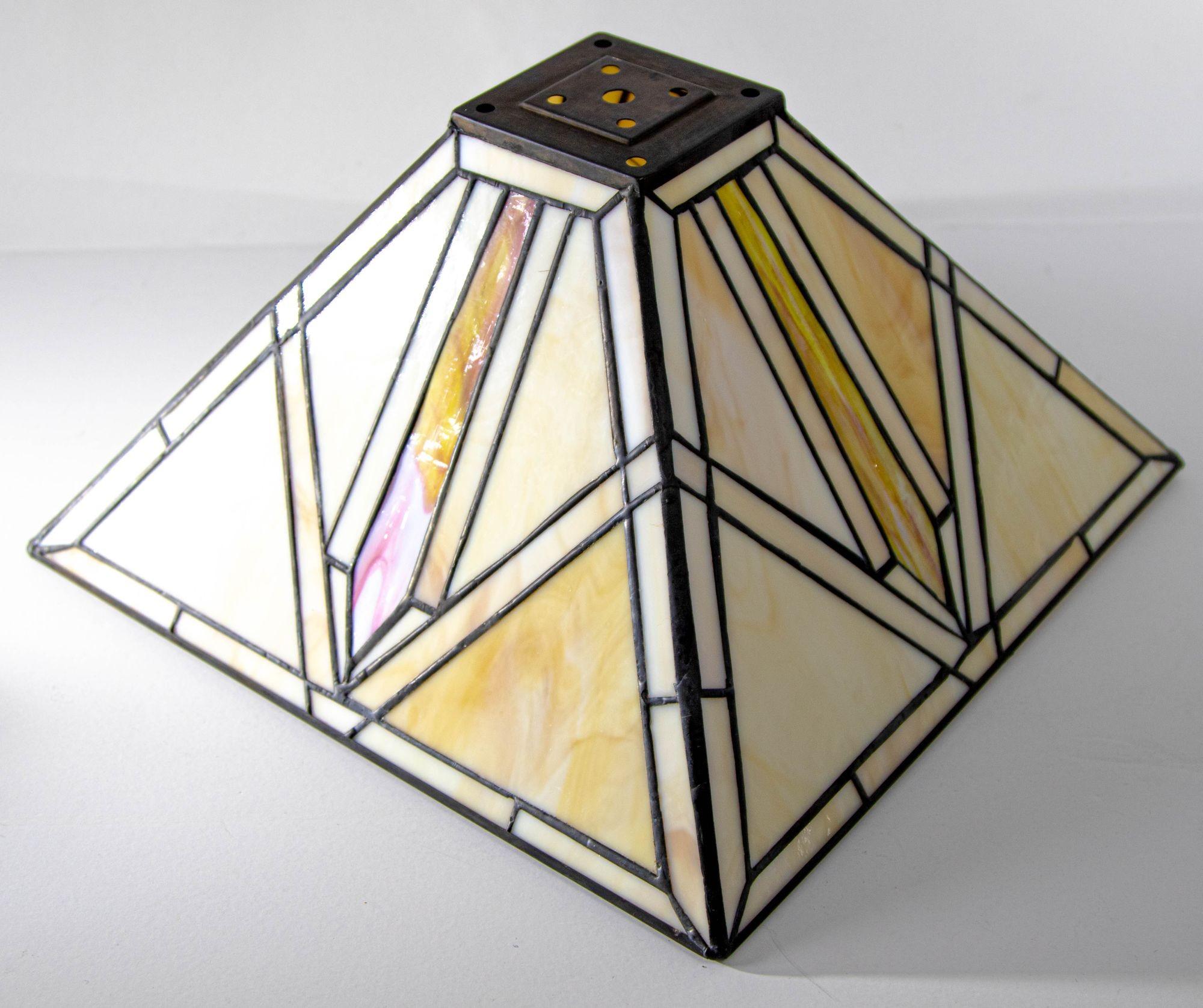 Vintage Arts and Crafts Mission Frank Lloyd Wright Style Stained Glass Shade In Good Condition For Sale In North Hollywood, CA