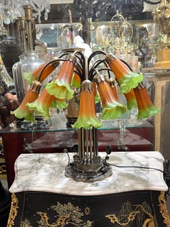 Vintage Arts and Crafts Tiffany Style Tulip and Lily Pad Table Lamp