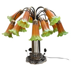 Vintage Arts and Crafts Tiffany Style Tulip and Lily Pad Table Lamp