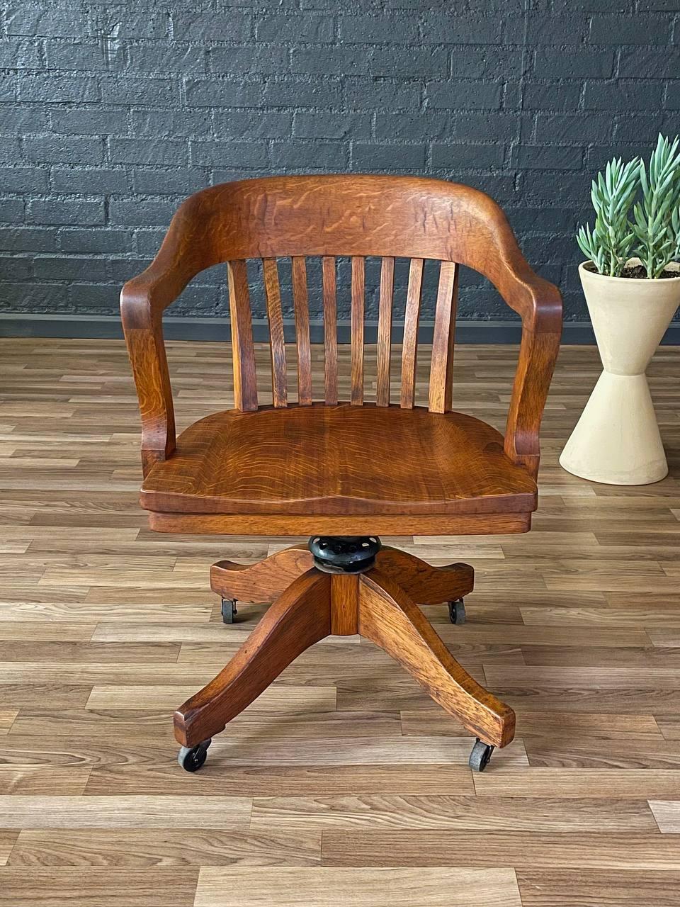 American Vintage Arts & Craft Oak Swivel Office Desk Chair
