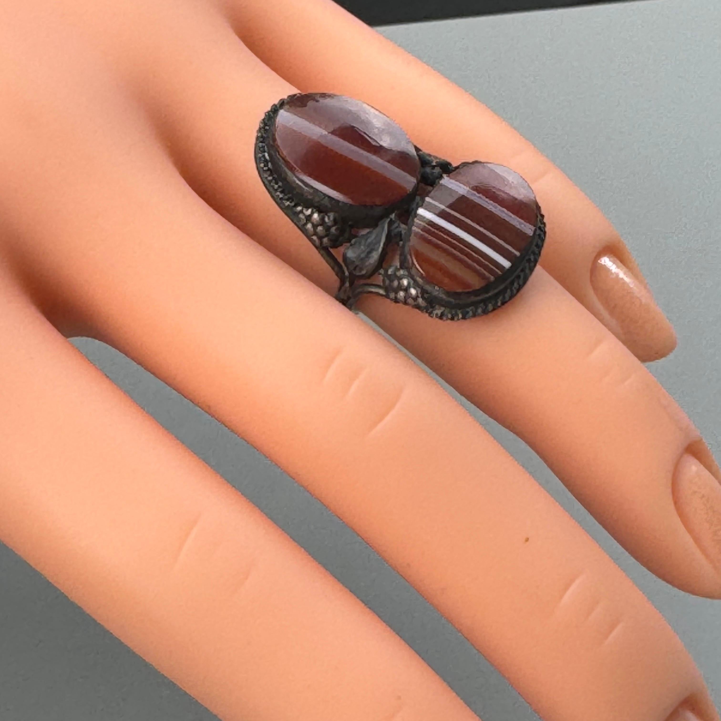 Women's Vintage Arts & Crafts Art Nouveau Sterling Silver Banded Agate Ring: For Sale