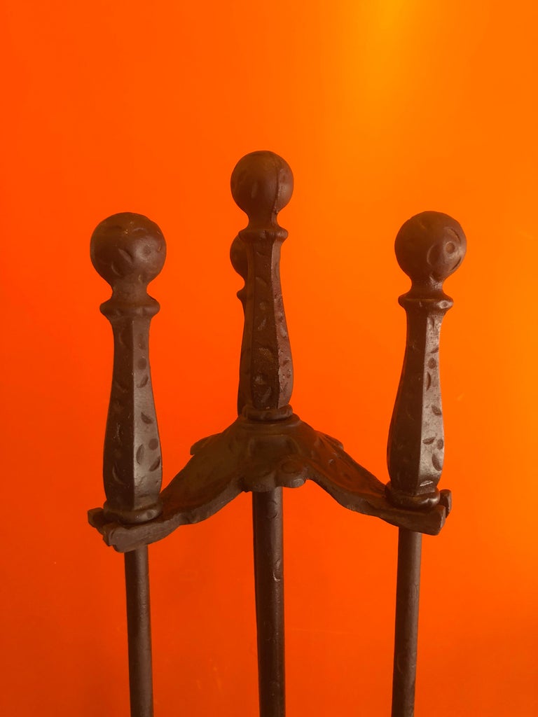 Vintage Arts and Crafts / Craftsman Cast Iron Fireplace Tool Set For Sale at 1stDibs