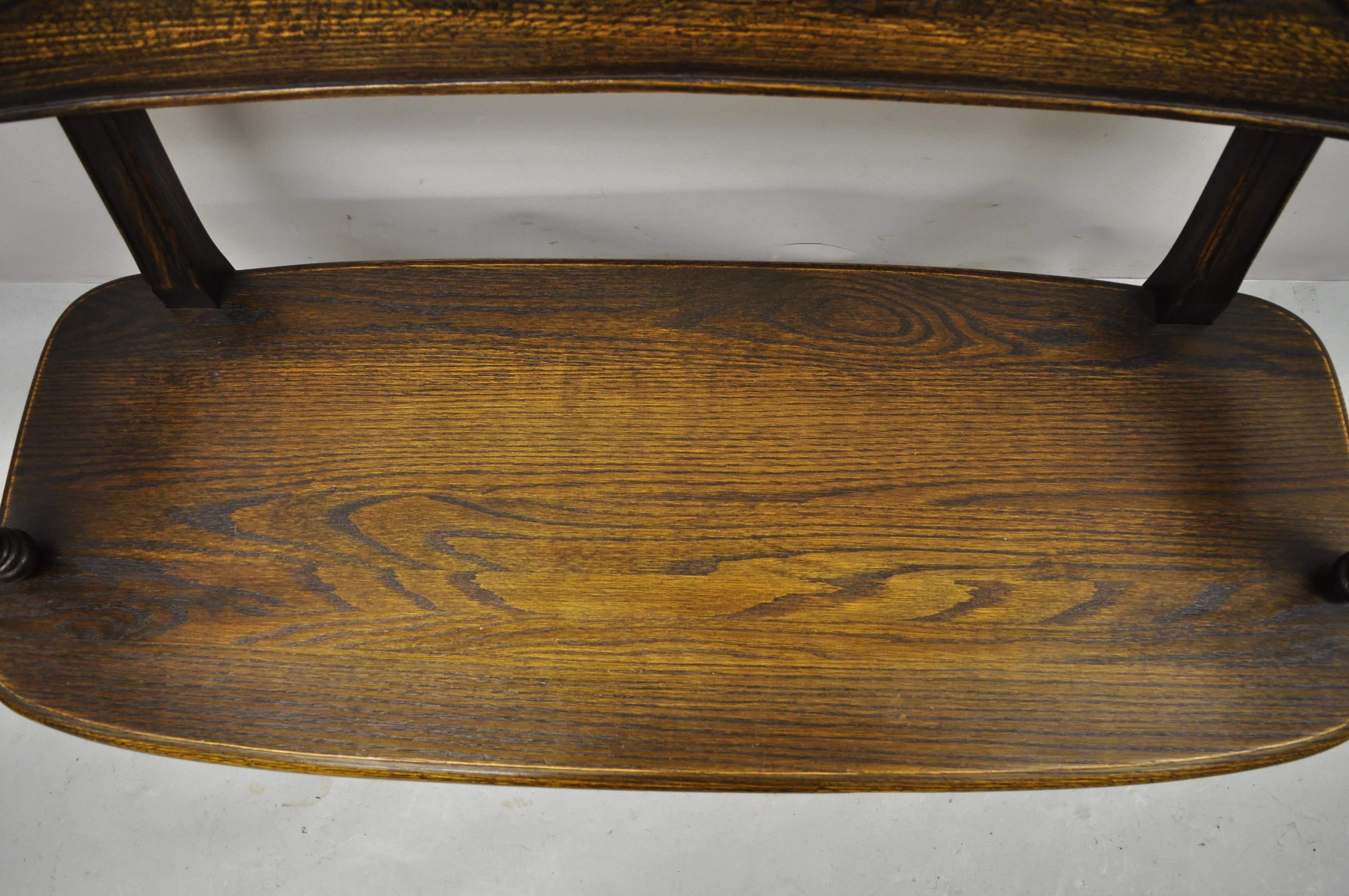 Vintage Arts & Crafts Jamestown Lounge Feudal Bench Romweber Viking Oak Style In Good Condition In Philadelphia, PA