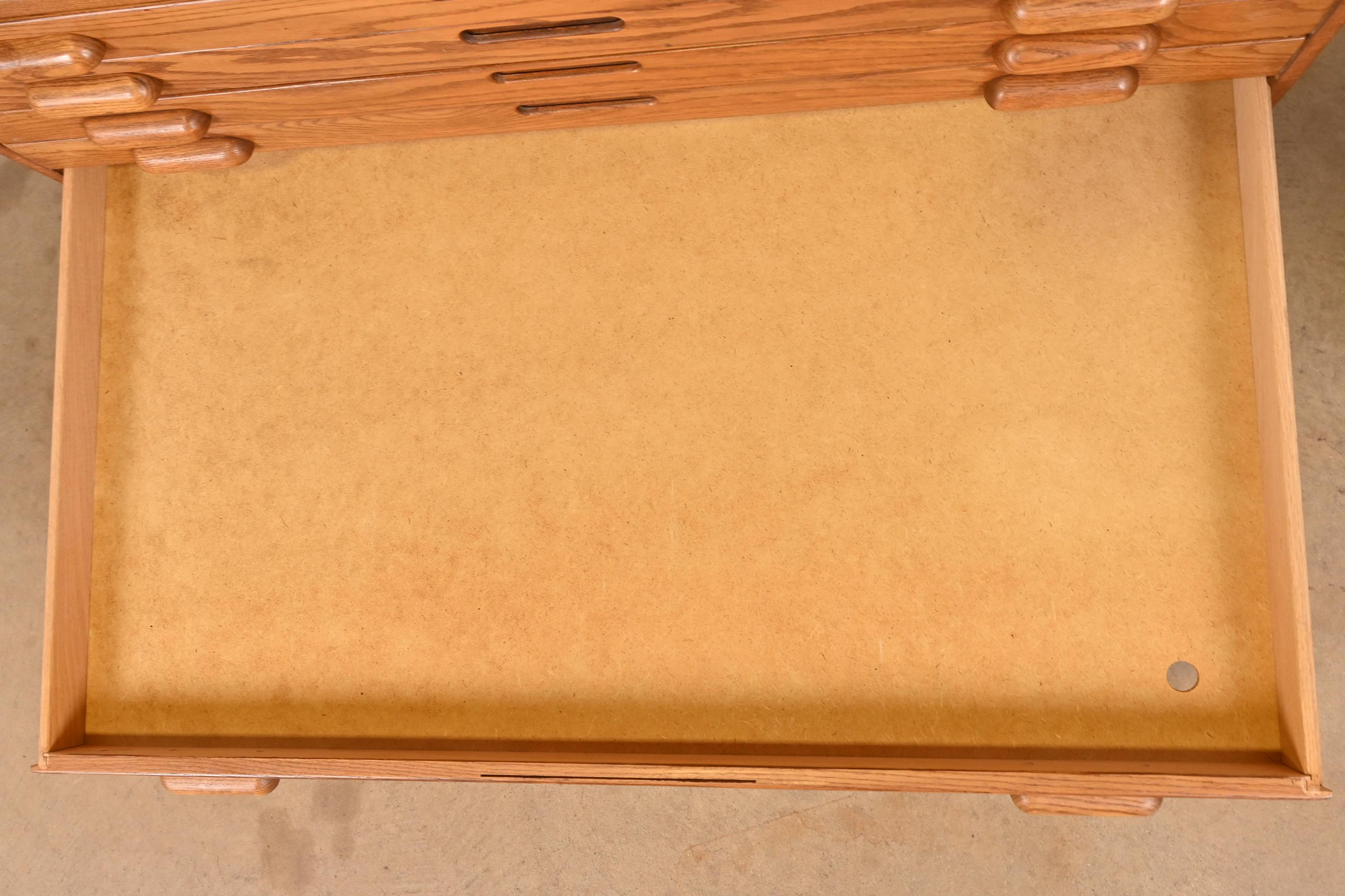 Armadietto a 15 cassetti in rovere per progetti architettonici d'epoca, Arts & Crafts in vendita 1