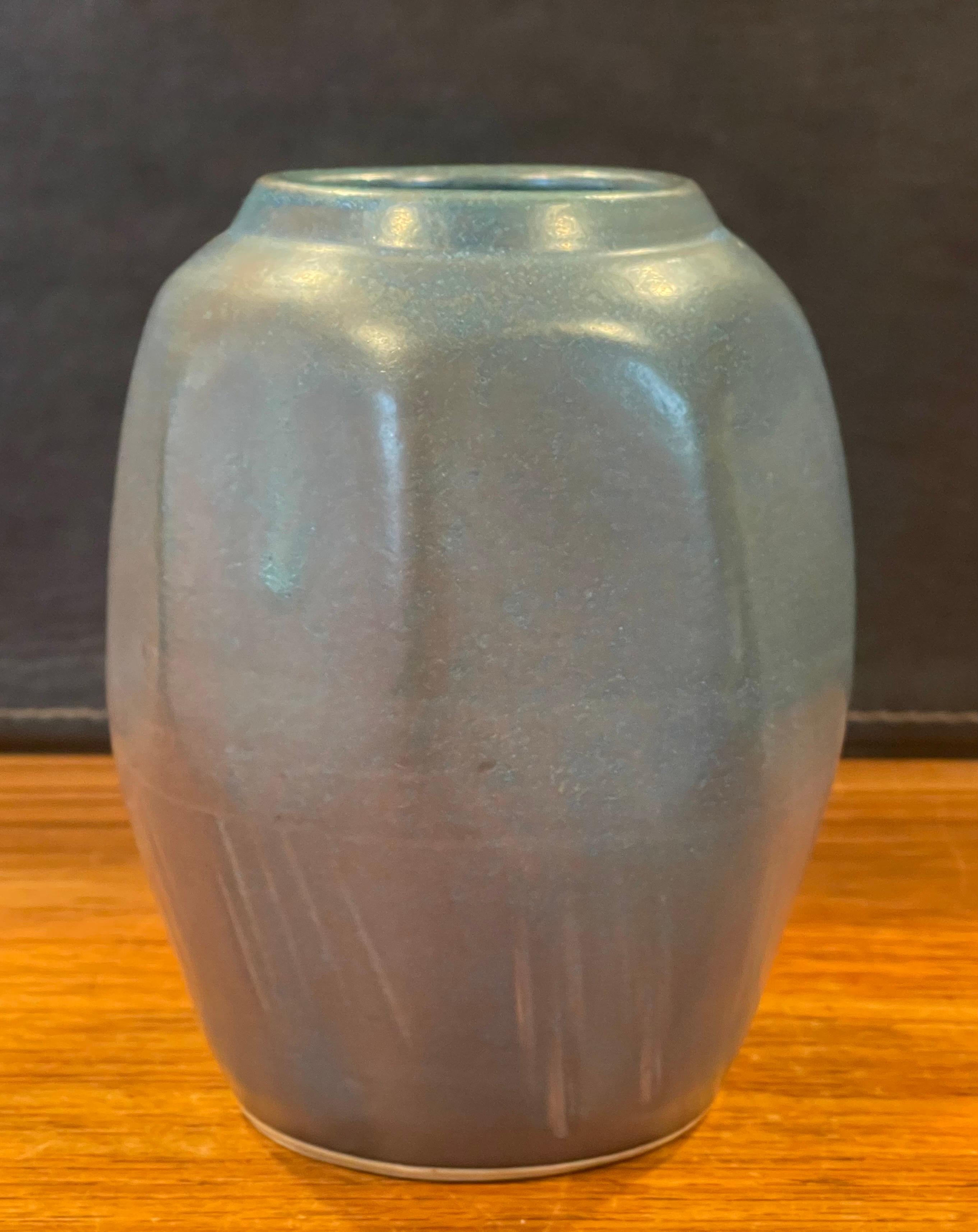 Vintage Arts & Crafts Style Pottery Vase In Good Condition For Sale In San Diego, CA