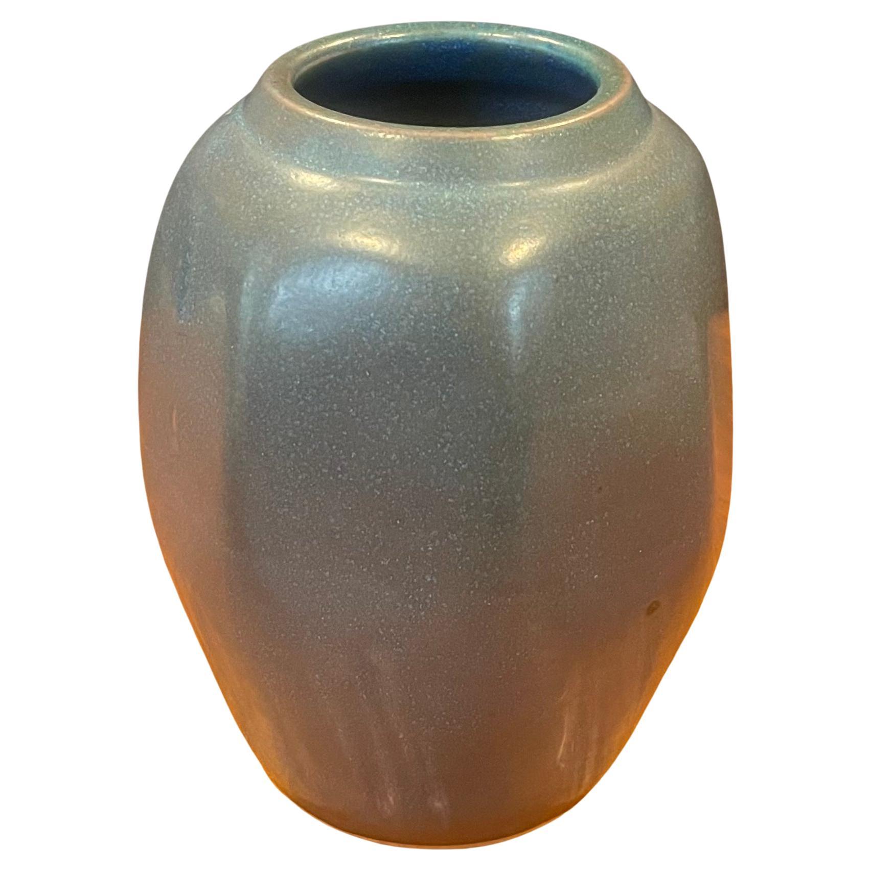 Vase en poterie vintage de style Arts & Crafts 