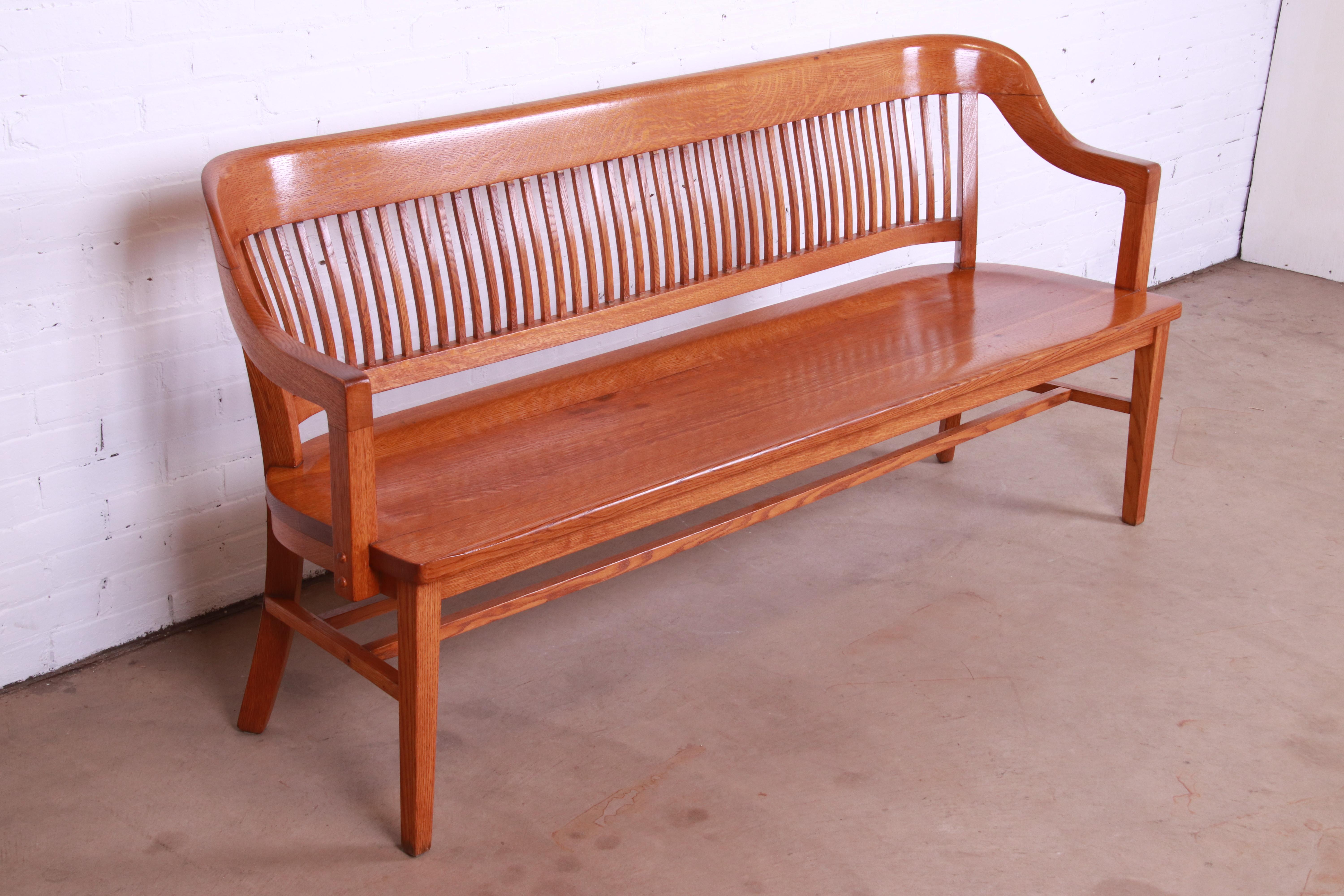 Vintage Arts & Crafts Style Solid Oak Lawyer's Bench In Good Condition In South Bend, IN