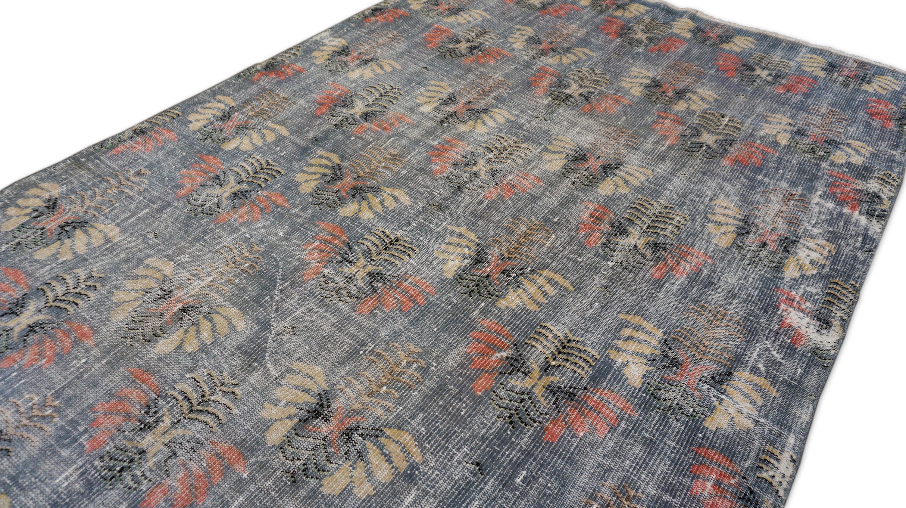 Vintage Arts and Crafts Zeki Muren Stil Wollteppich 5'8''x8'1'' im Zustand „Gut“ im Angebot in Torrance, CA