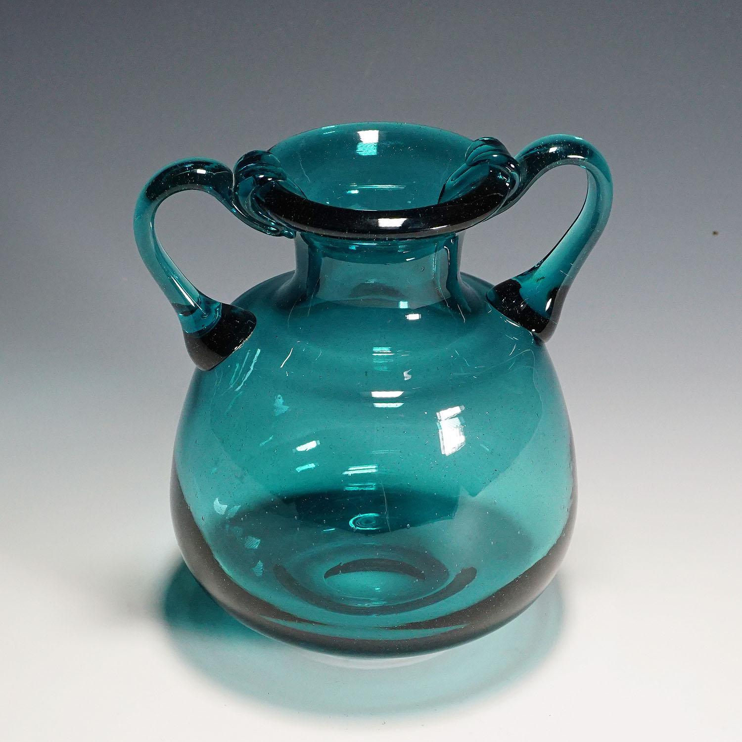 German Vintage Aryballos Glass Vase by Ichendorfer Glassworks, ca. 1960s