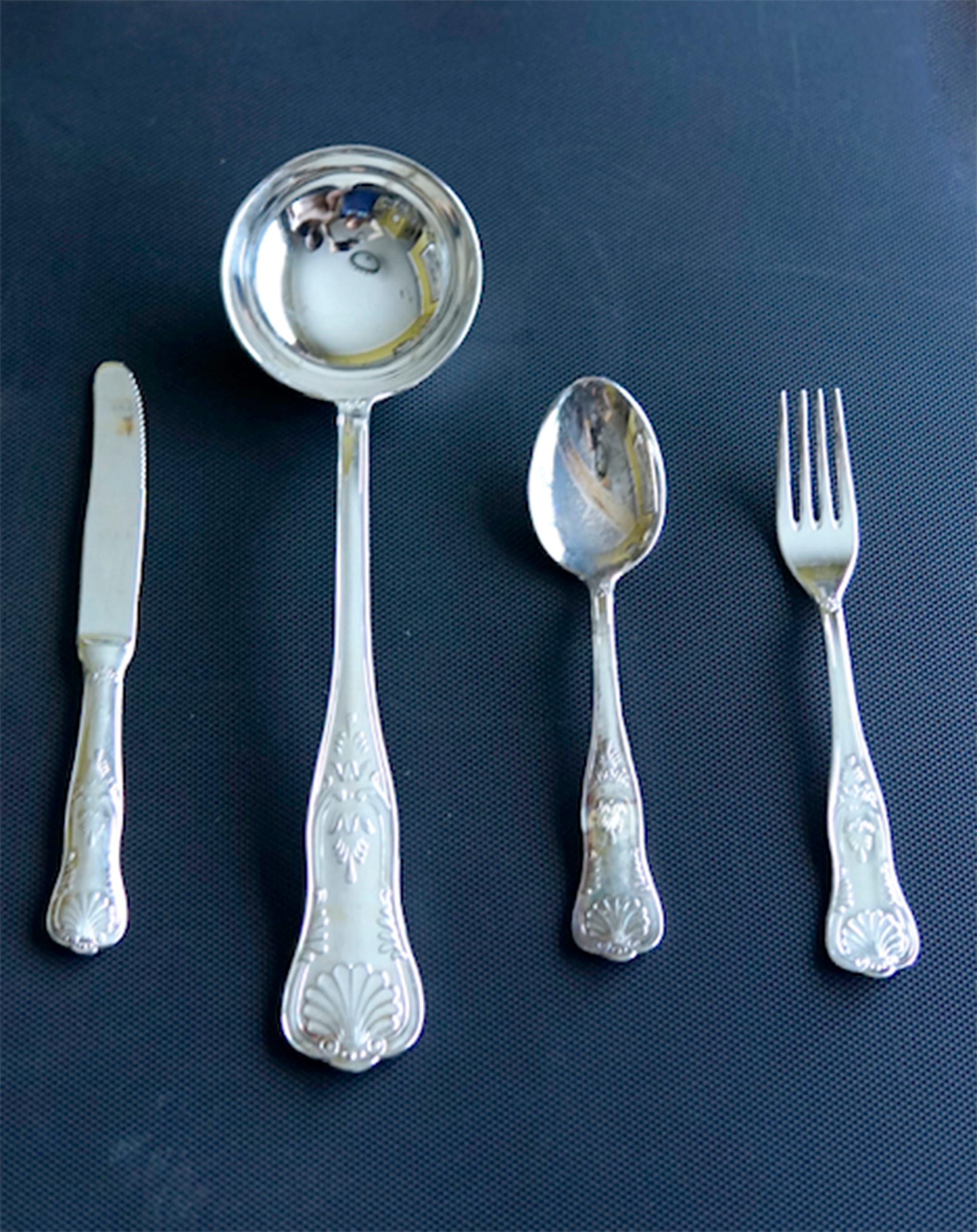 This is a beautiful set of silver plate silverware from the Italian province of Ascoli Piceno. It is a wonderful vintage 39-piece Italian silverplated flatware part dinner service, made by an unattributed silversmith in Ascoli Piceno, Italy, mid