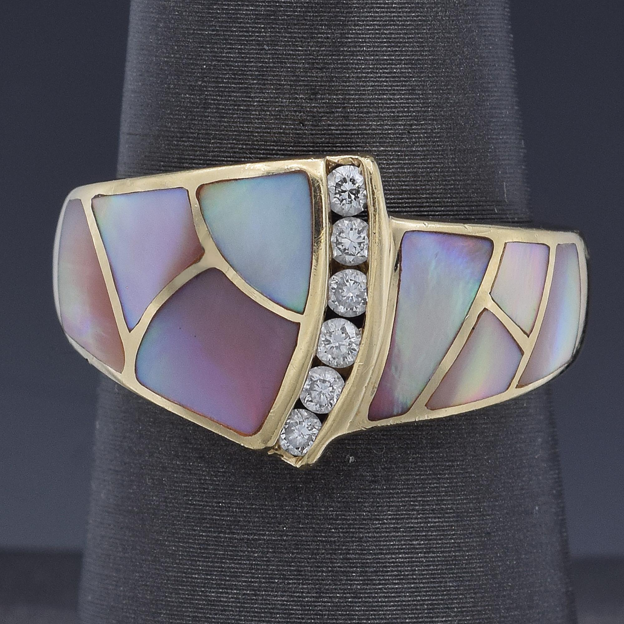 Vintage ASH Mother of Pearl and Diamond Yellow Gold Band Ring Size 7 1