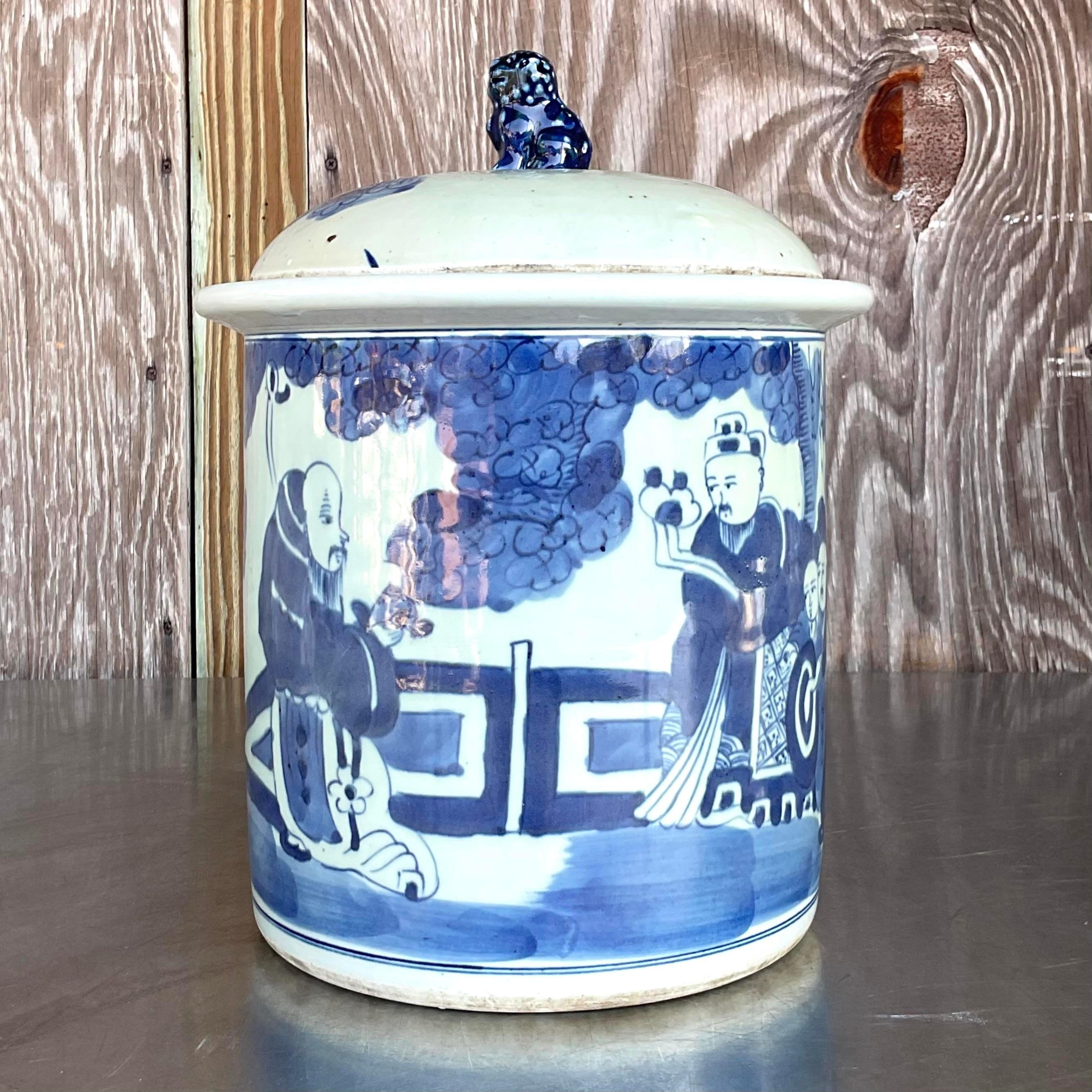Vintage Asian Blue and White Lidded Jar In Good Condition For Sale In west palm beach, FL