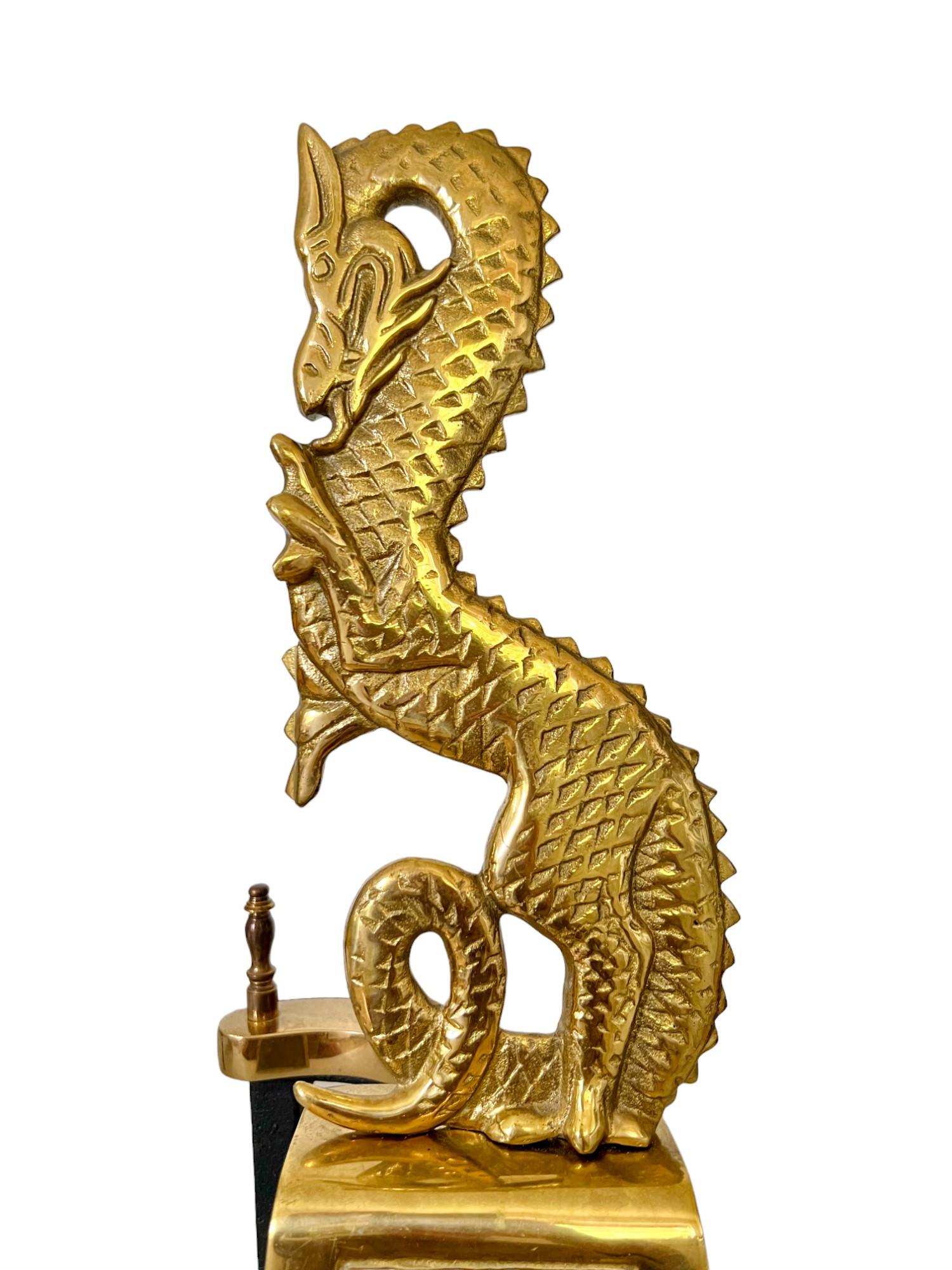 Ottone Androni o Chenet asiatici d'ottone d'epoca - una coppia in vendita
