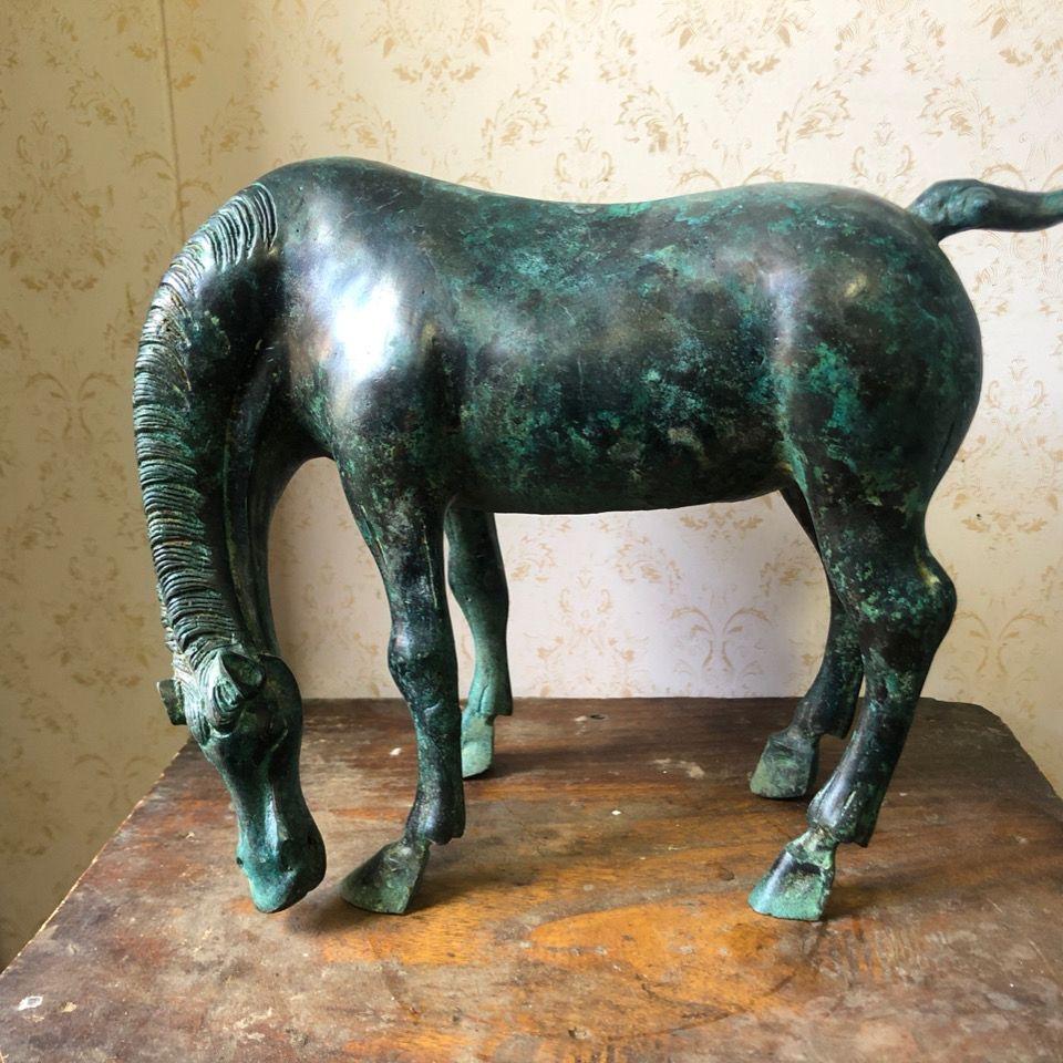 Vintage Asian Bronze Drinking Water Horse In Fair Condition For Sale In 景德镇市, CN