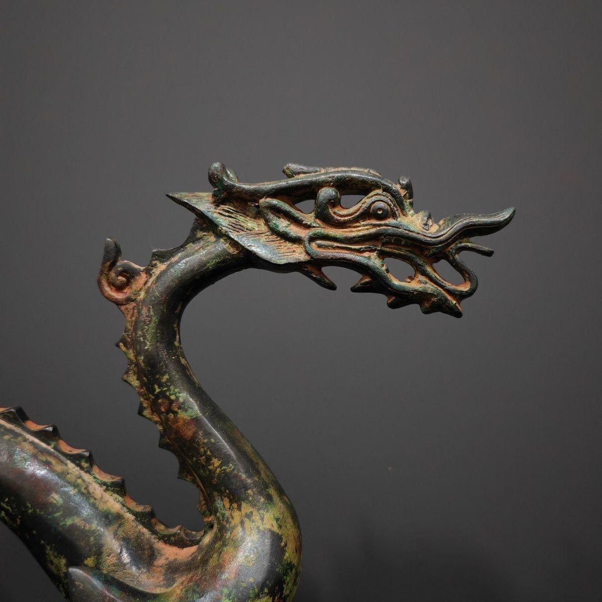 Drago asiatico d'epoca in piedi in bronzo in vendita 1