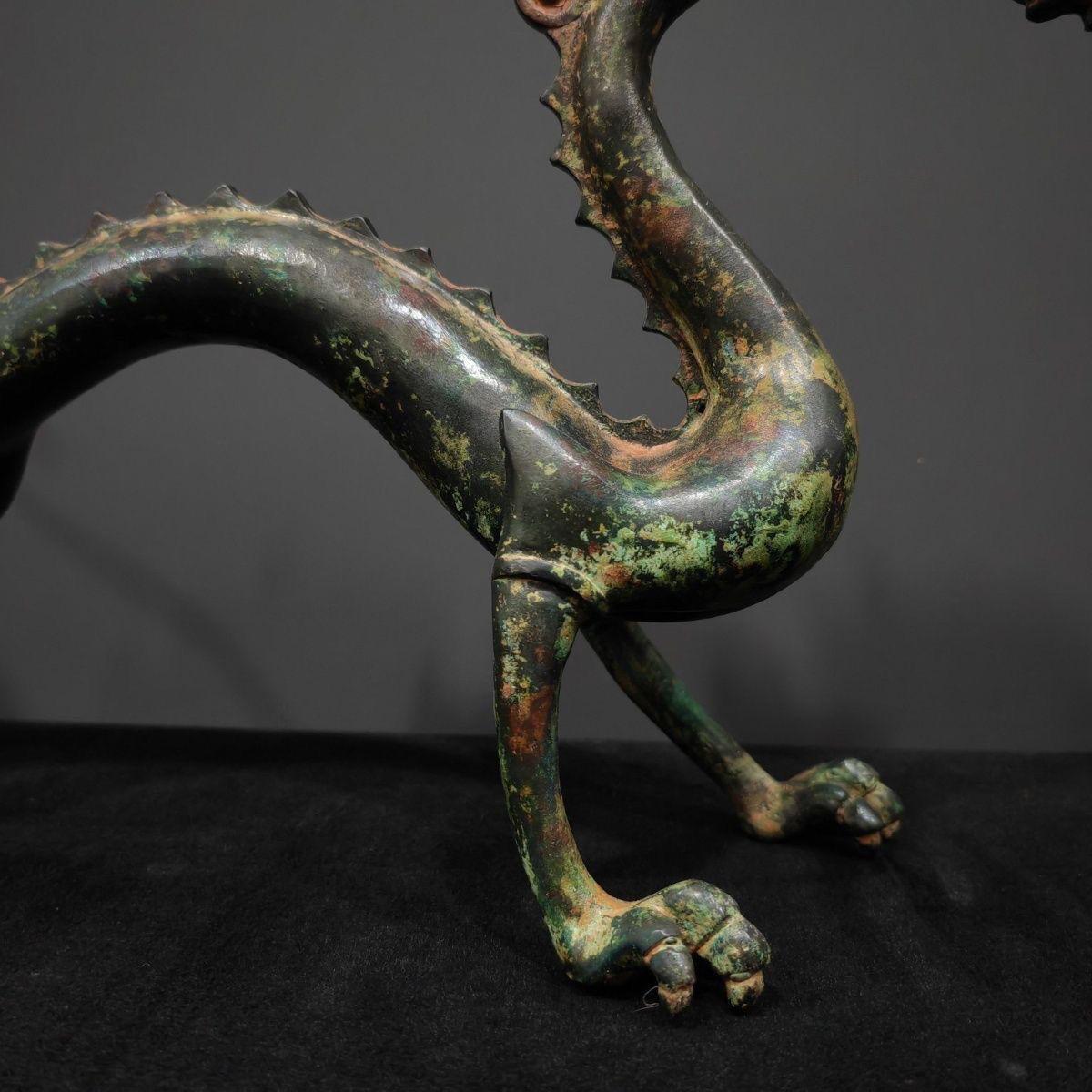 Drago asiatico d'epoca in piedi in bronzo in vendita 2