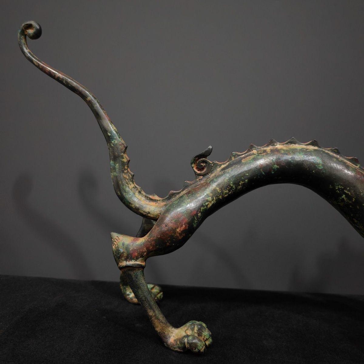 Drago asiatico d'epoca in piedi in bronzo in vendita 3