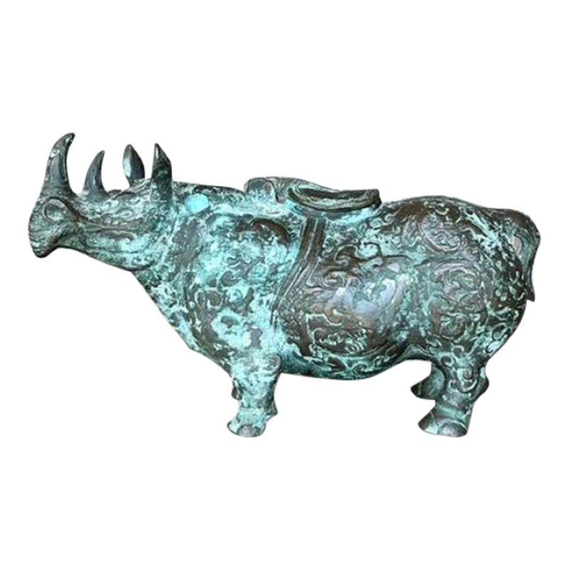 Bronzo Rinoceronte da tempio asiatico in bronzo vintage in vendita