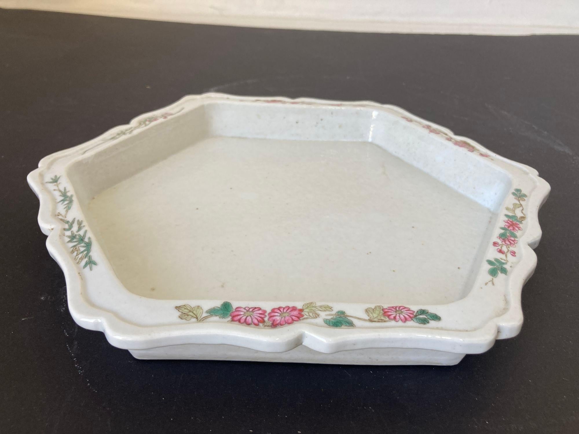 Vintage Asian Keramik Sechseckige Schale Catchall Schüssel (20. Jahrhundert) im Angebot