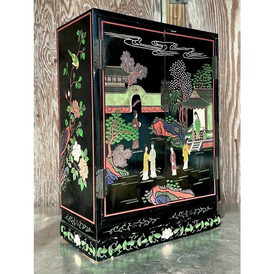 Asiatischer Chinoiserie-Schrank, Vintage (Holz) im Angebot