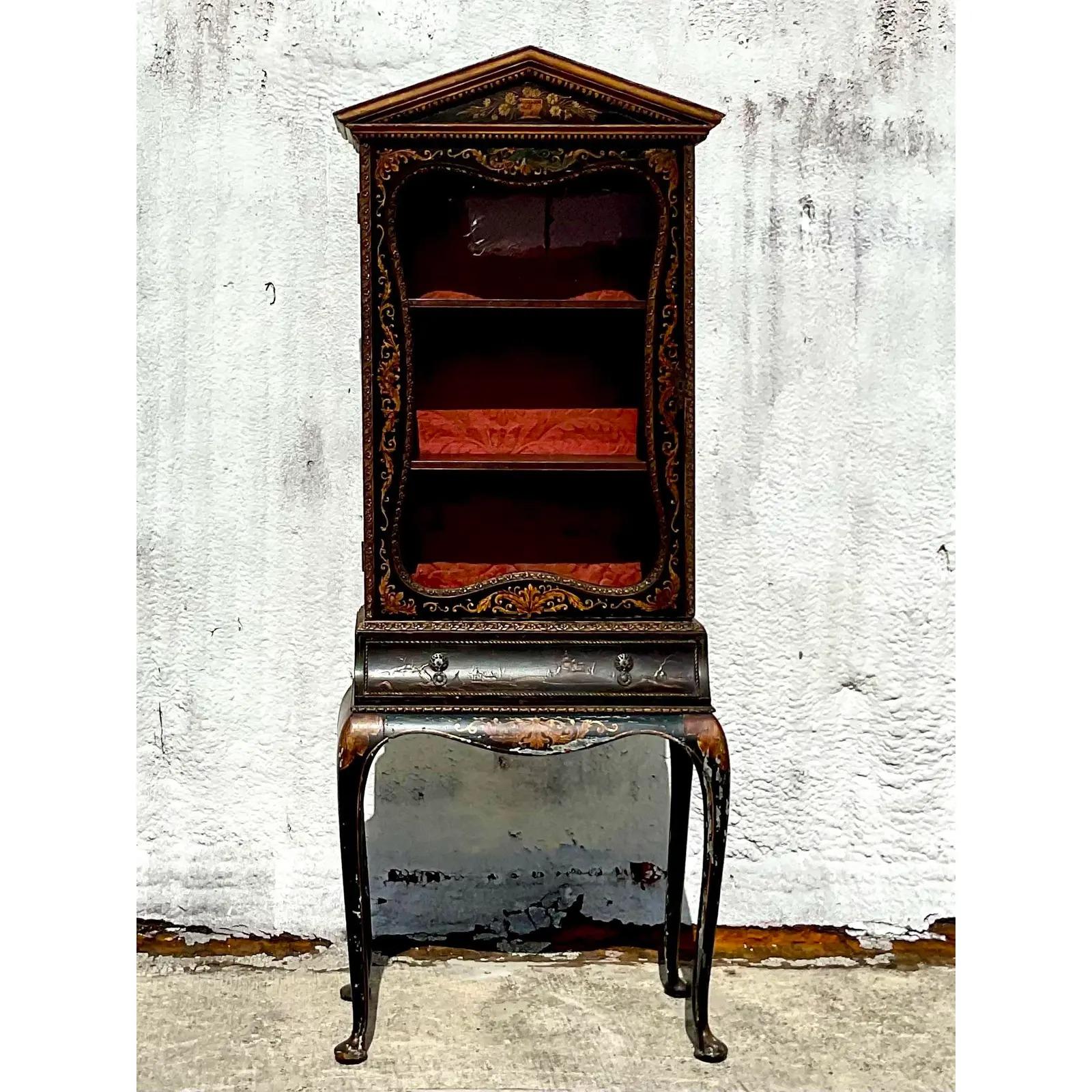 Vintage Asian Chinoiserie Display Cabinet In Good Condition For Sale In west palm beach, FL