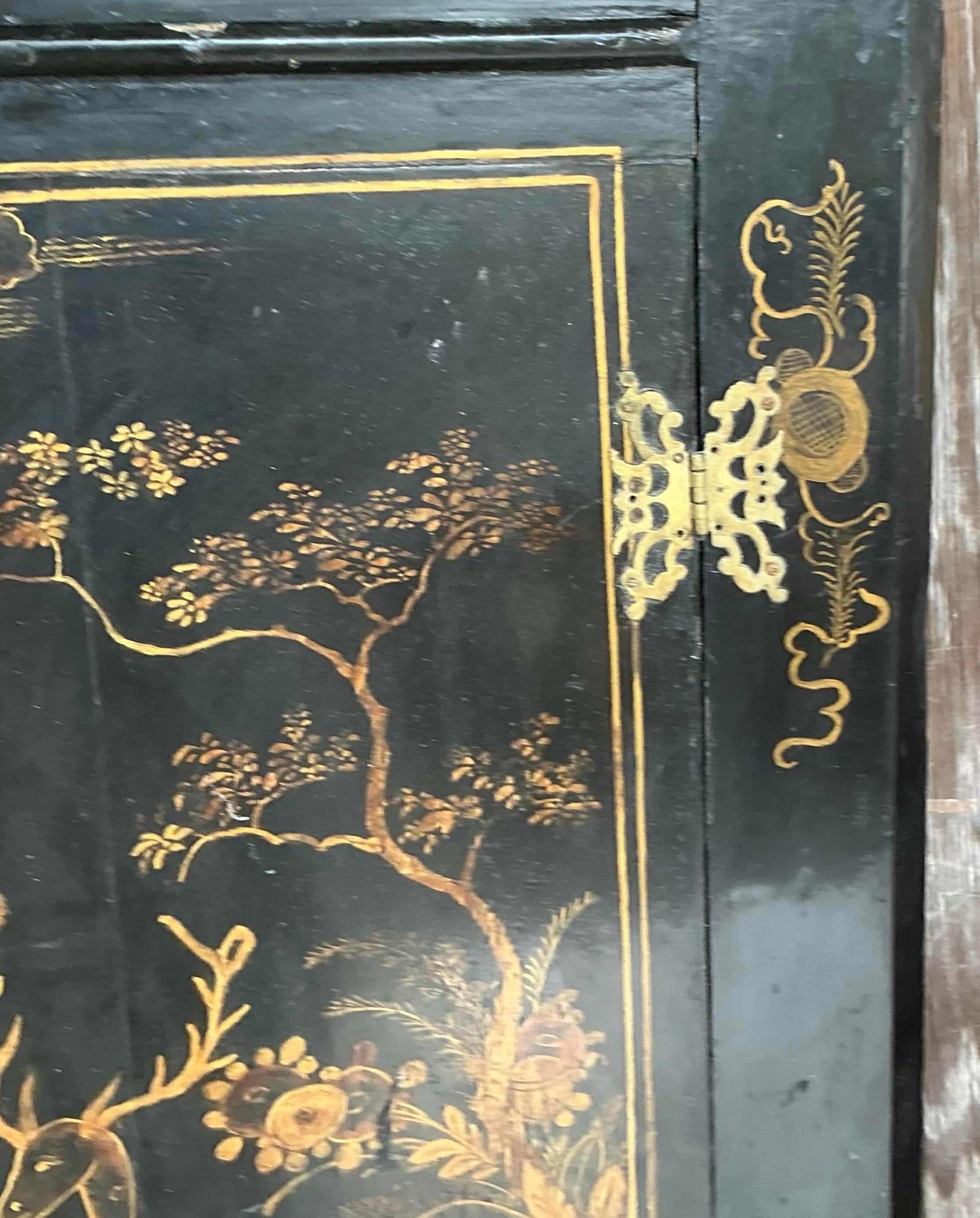 Asiatischer schwebender Vintage-Chinoiserie-Eckschrank im Angebot 4
