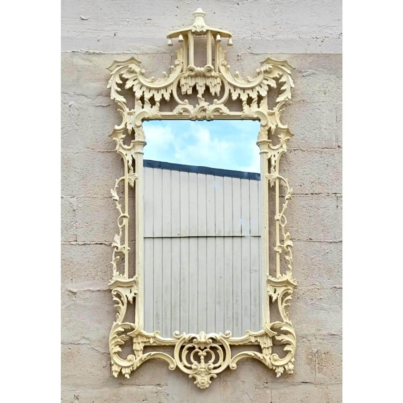 Vintage Asian Chinoiserie Pagoda Mirror In Good Condition In west palm beach, FL