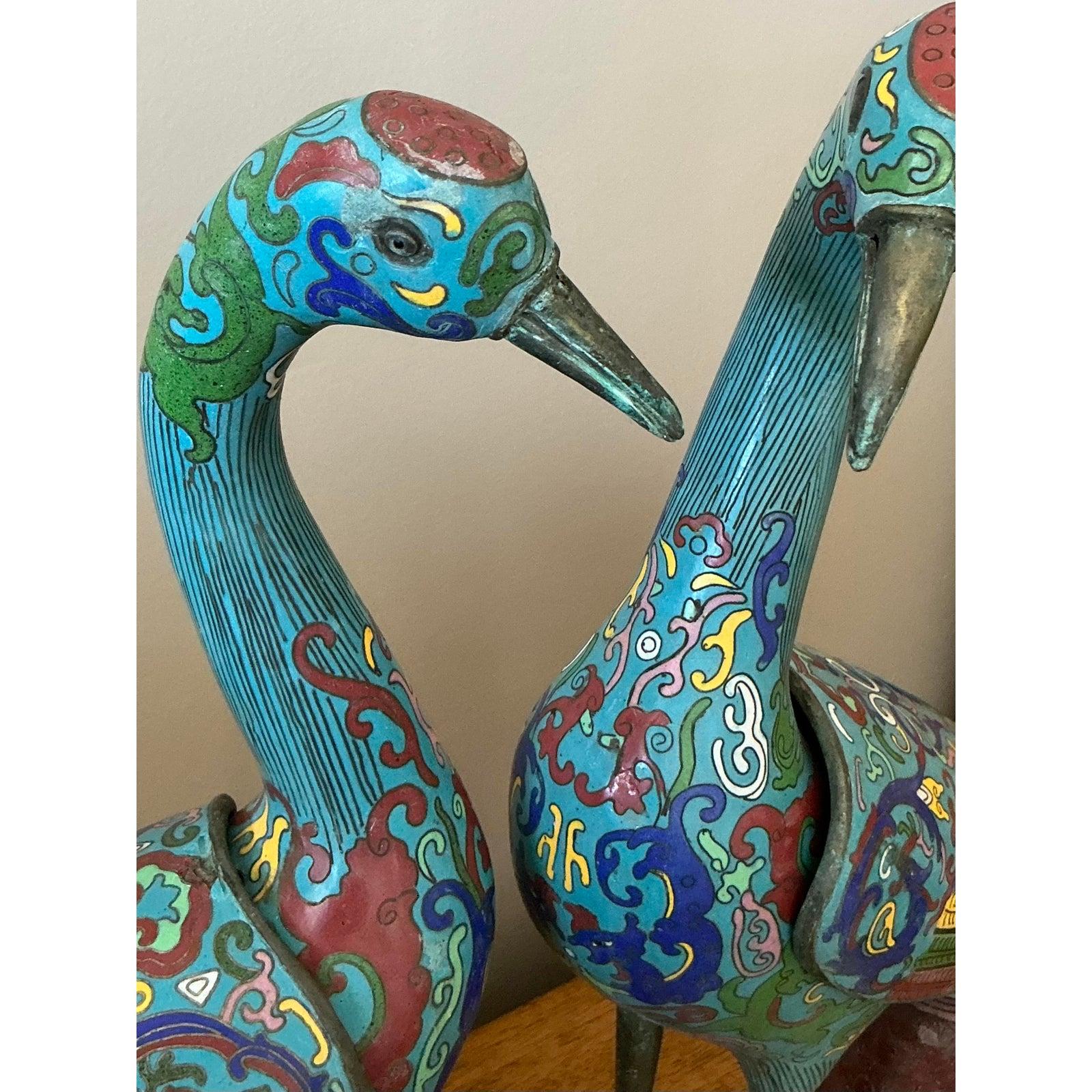 Gru asiatiche smaltate cloisonné d'epoca - Set di 2 in vendita 1