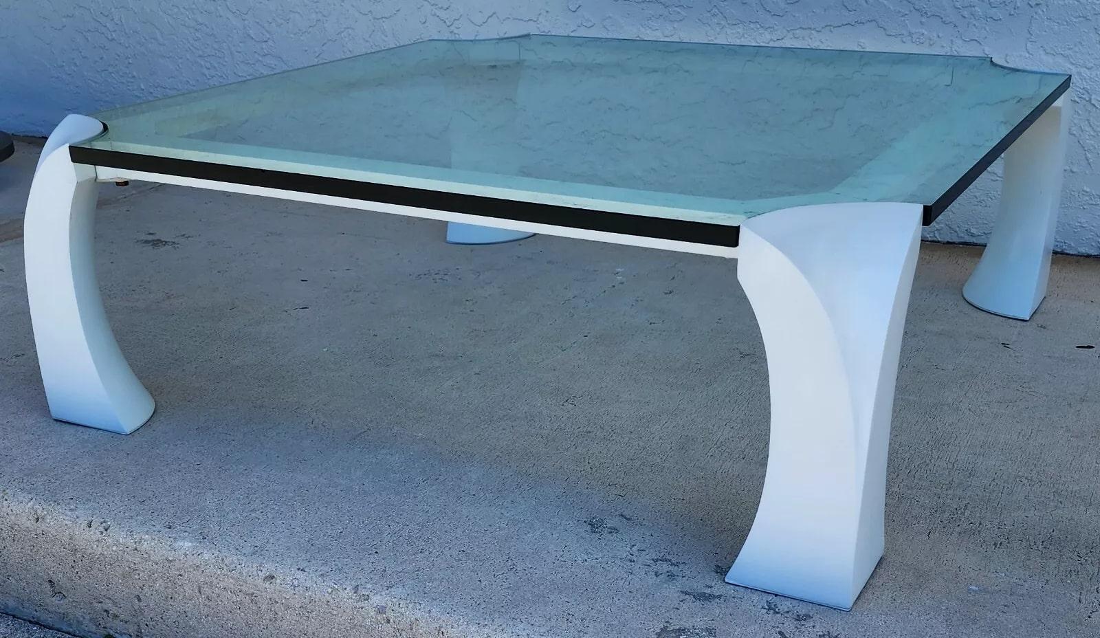 Chinoiseries Table basse vintage asiatique Cocktail Tables en vente