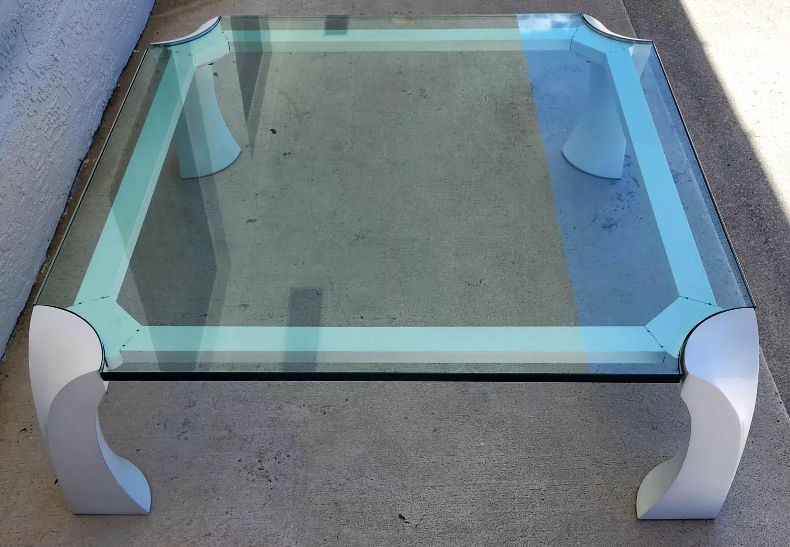 Table basse vintage asiatique Cocktail Tables en vente 2