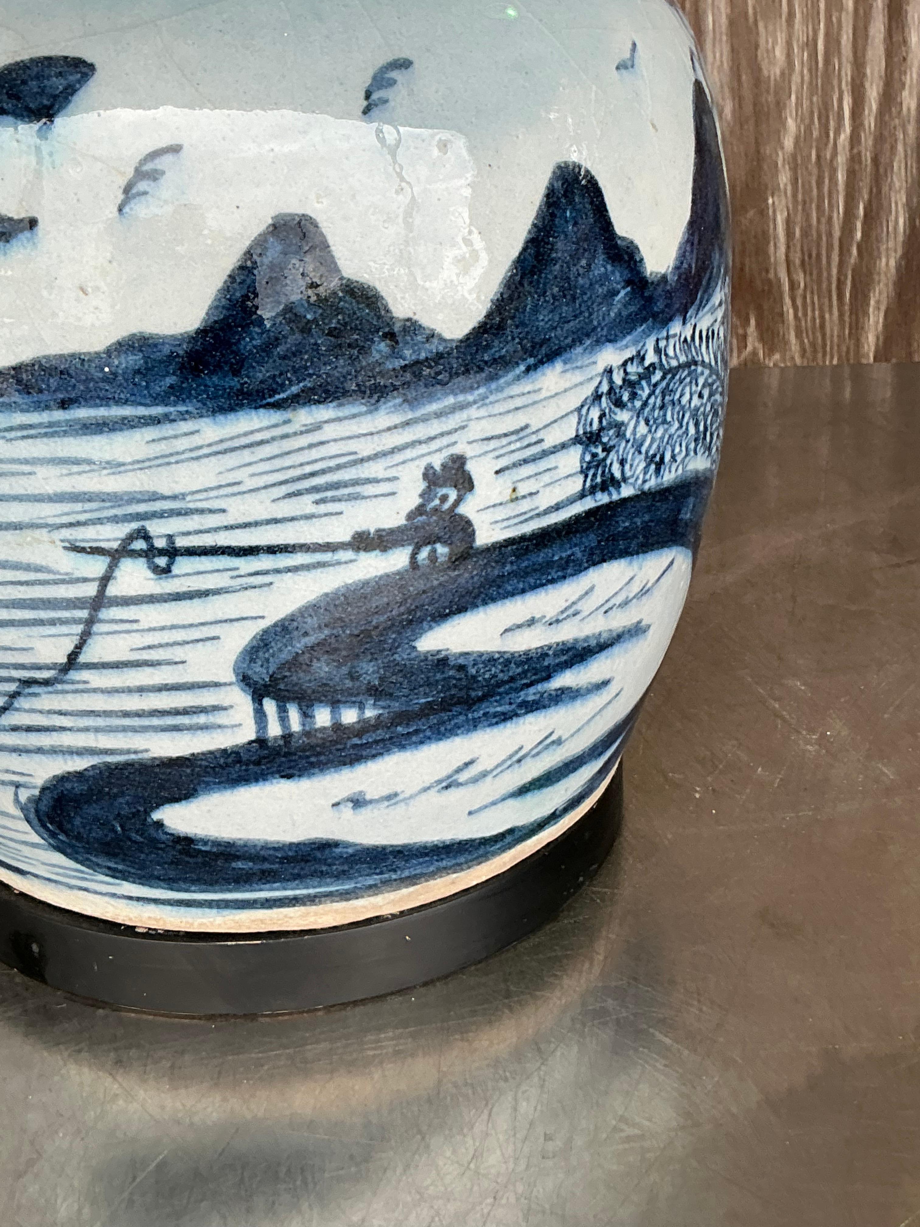 Añade un toque de elegancia atemporal a tu decoración con esta lámpara asiática vintage con acabado craquelado. Perfecta para interiores de estilo americano, esta exquisita lámpara presenta un acabado craquelado clásico que resalta su rica herencia
