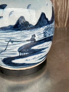 Vintage Asian Crackle Finish Lamp