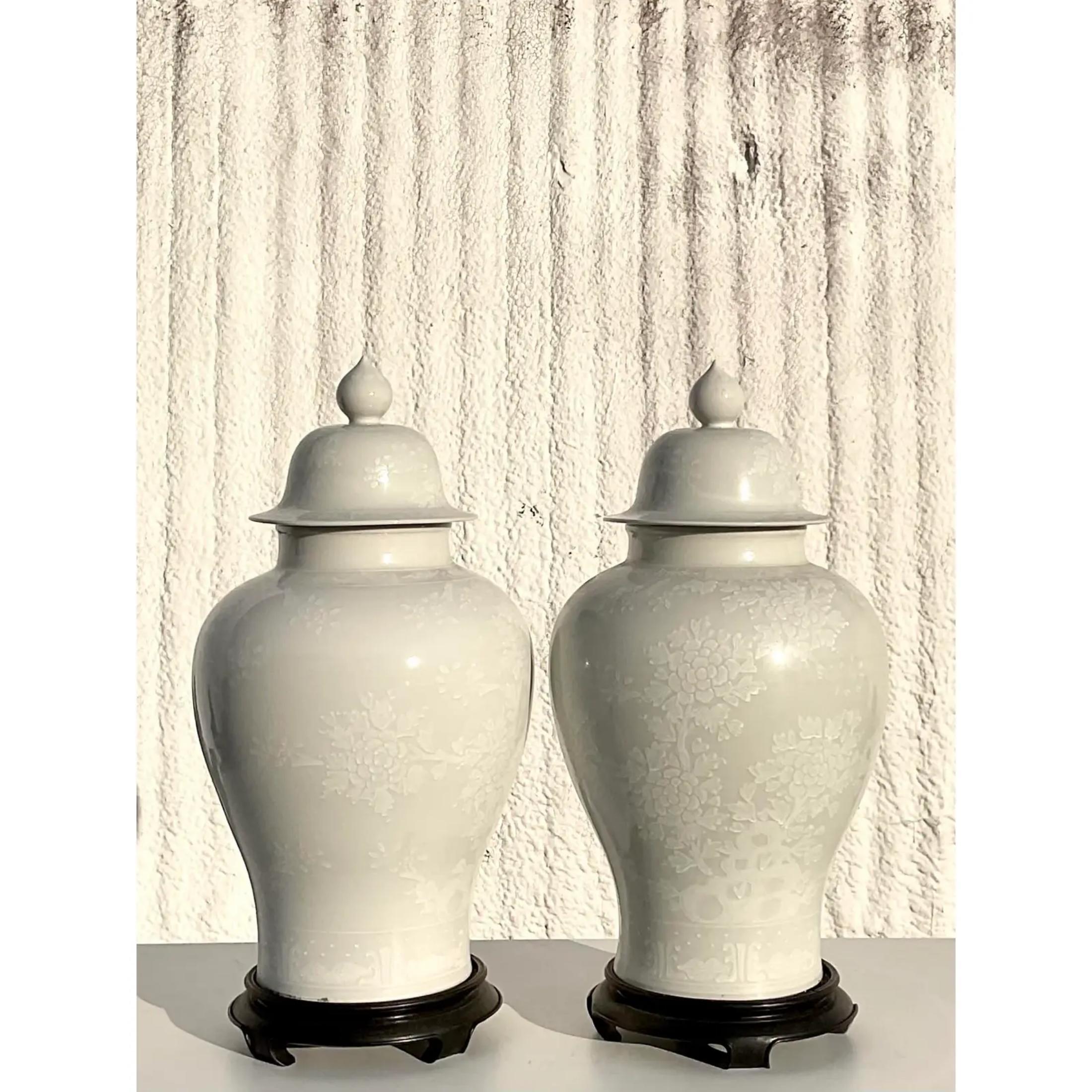 Vintage Asian Floral Ginger Jar Urns - a Pair In Good Condition For Sale In west palm beach, FL