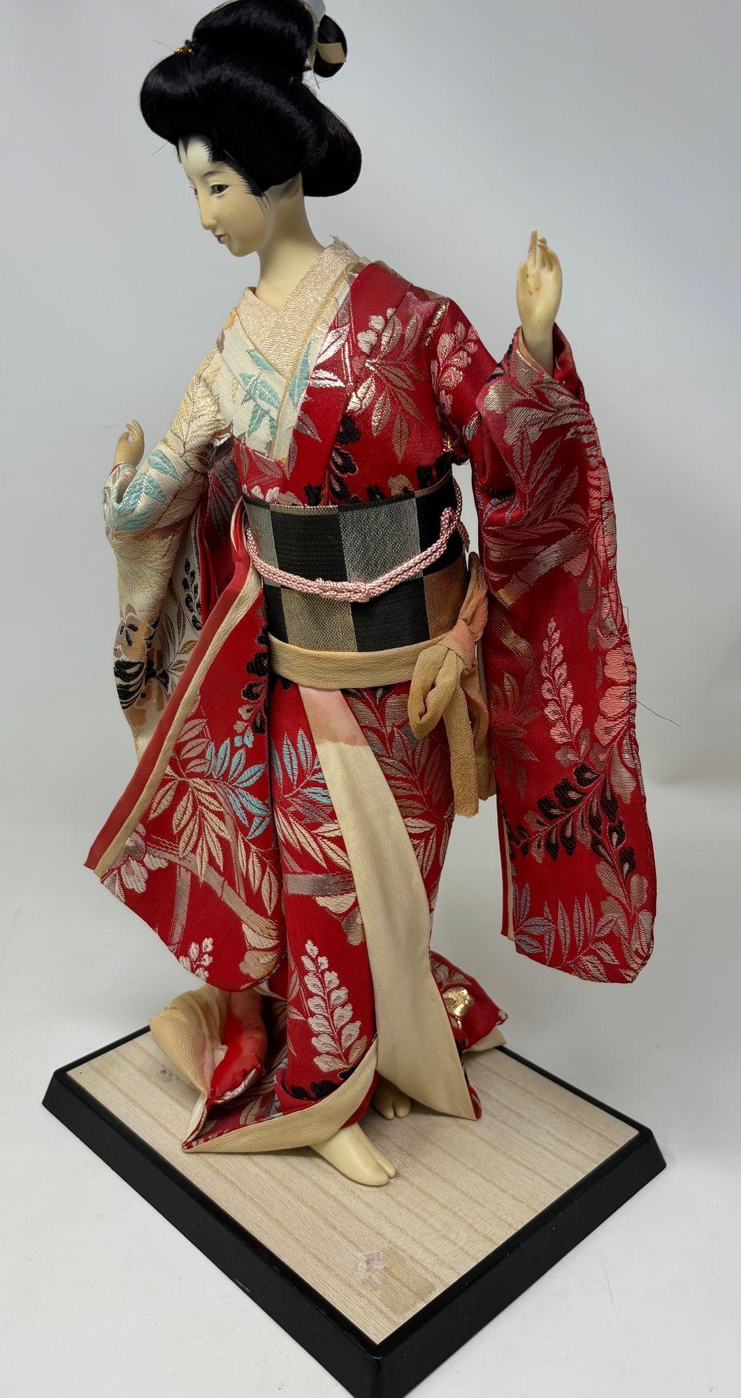 Asiatische Geisha Japanische Figur, Sammlerstück-Puppe, 1950er Jahre, Vintage im Angebot 3
