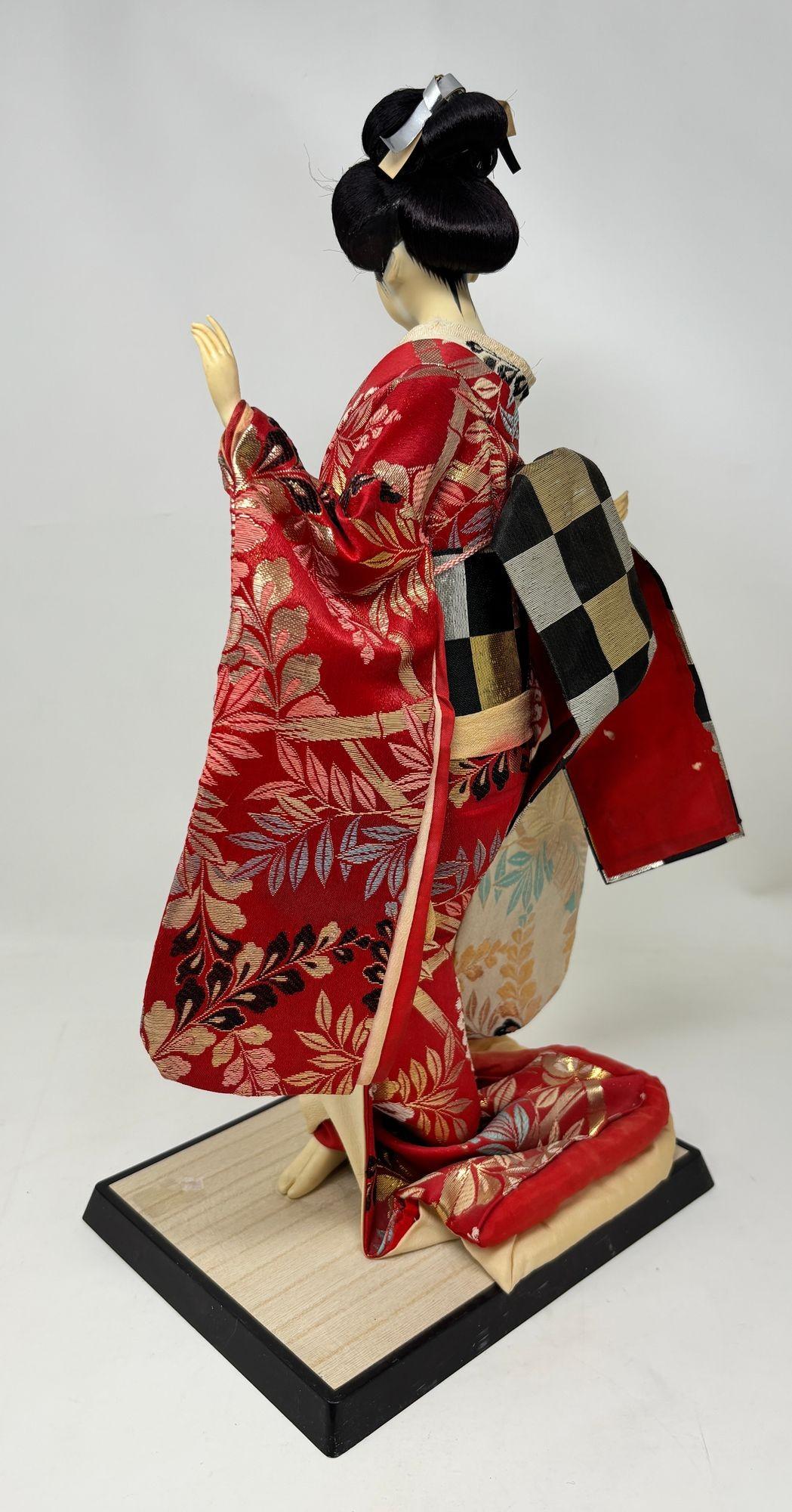 Asiatische Geisha Japanische Figur, Sammlerstück-Puppe, 1950er Jahre, Vintage im Angebot 1